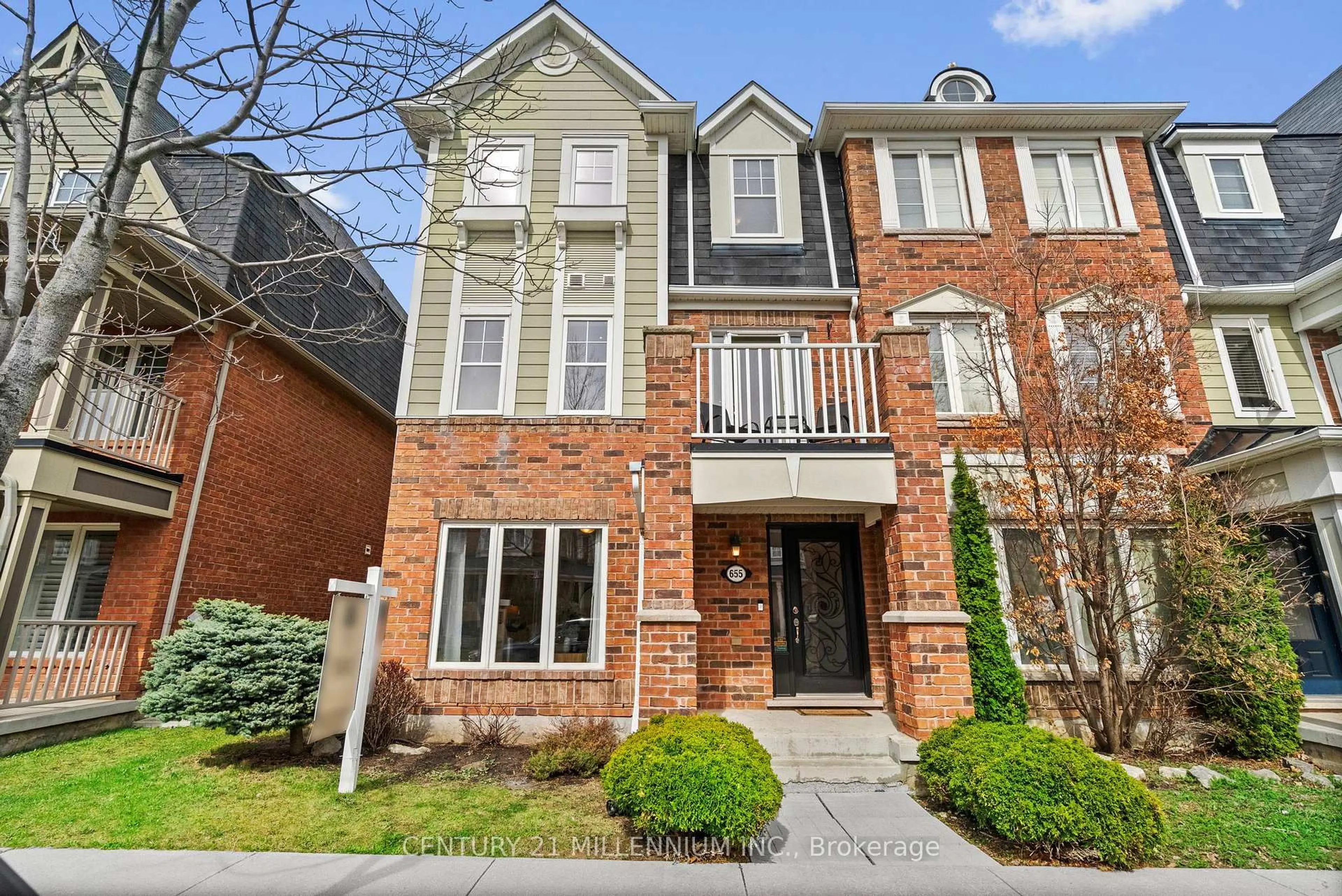 Home with brick exterior material, street for 655 Cargill Path, Milton Ontario L9T 0G3