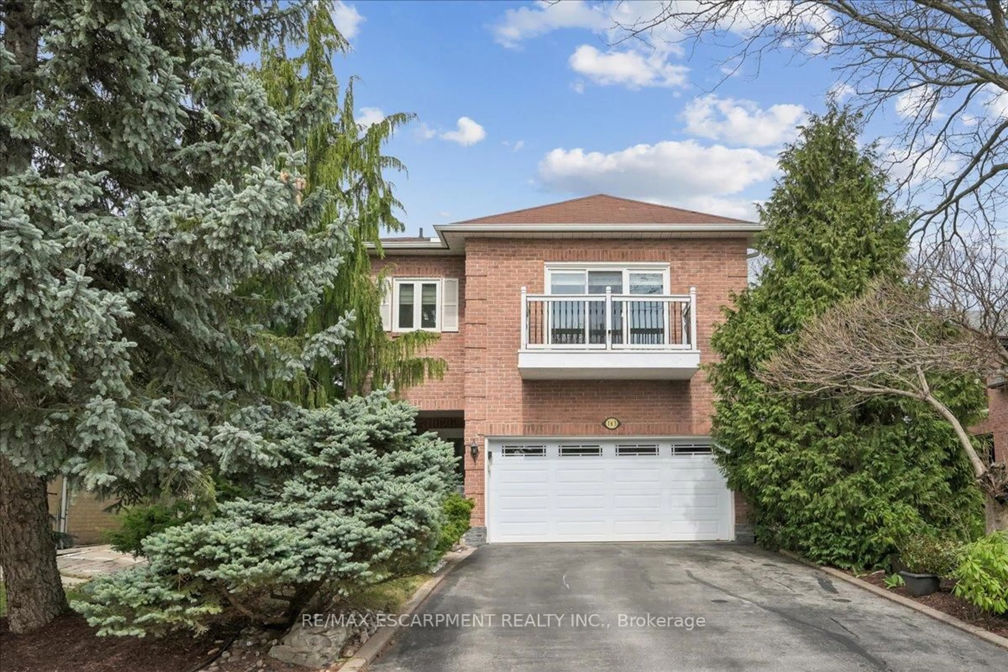 Home with brick exterior material, street for 163 Romain Cres, Oakville Ontario L6H 5A7