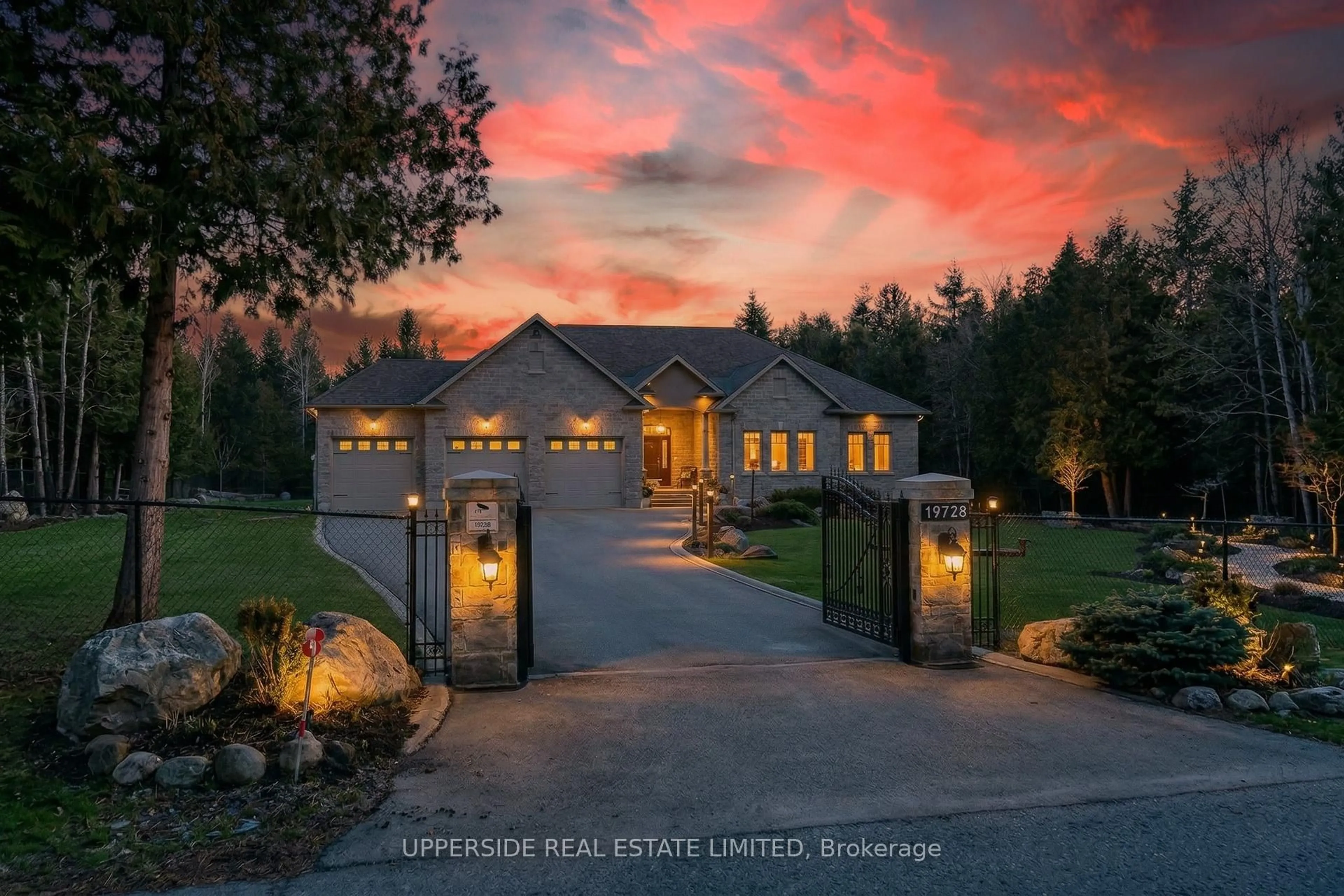 Unknown for 19728 Kennedy Rd, Caledon Ontario L7K 1Y2