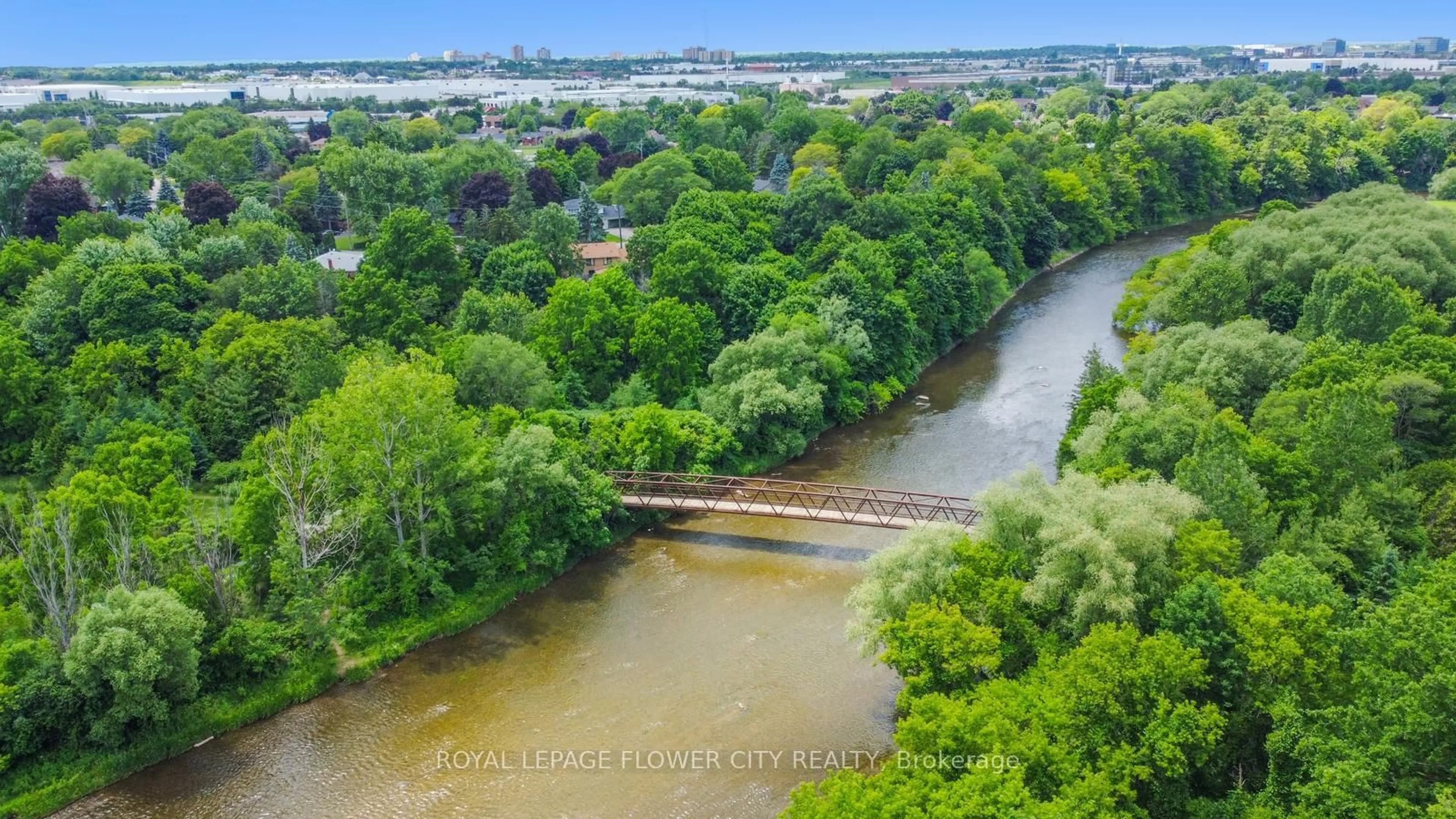 A pic from outside/outdoor area/front of a property/back of a property/a pic from drone, water/lake/river/ocean view for 6052 St. Ives Way, Mississauga Ontario L5N 4M1