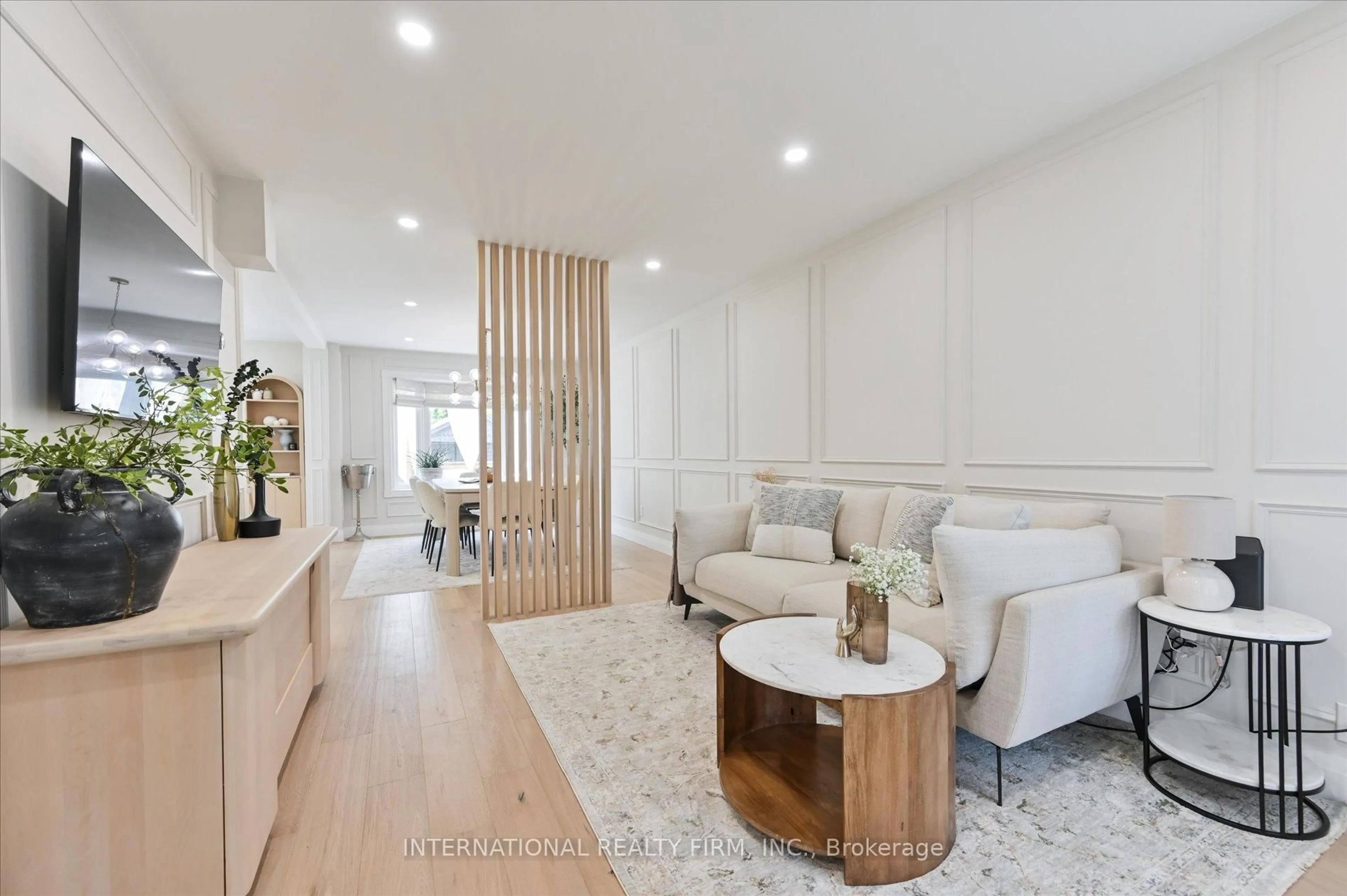 Unknown for 7337 Sandhurst Dr, Mississauga Ontario L5N 7G7