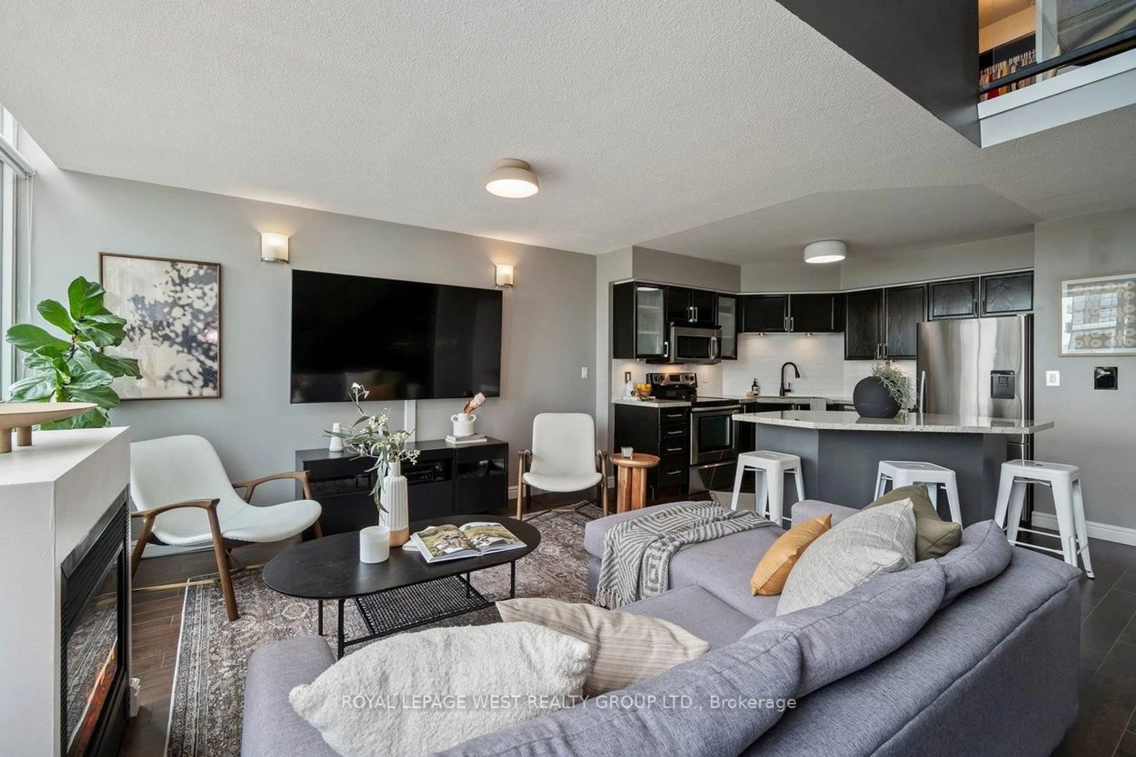 Living room with furniture, unknown for 250 Manitoba St #630, Toronto Ontario M8Y 4G8