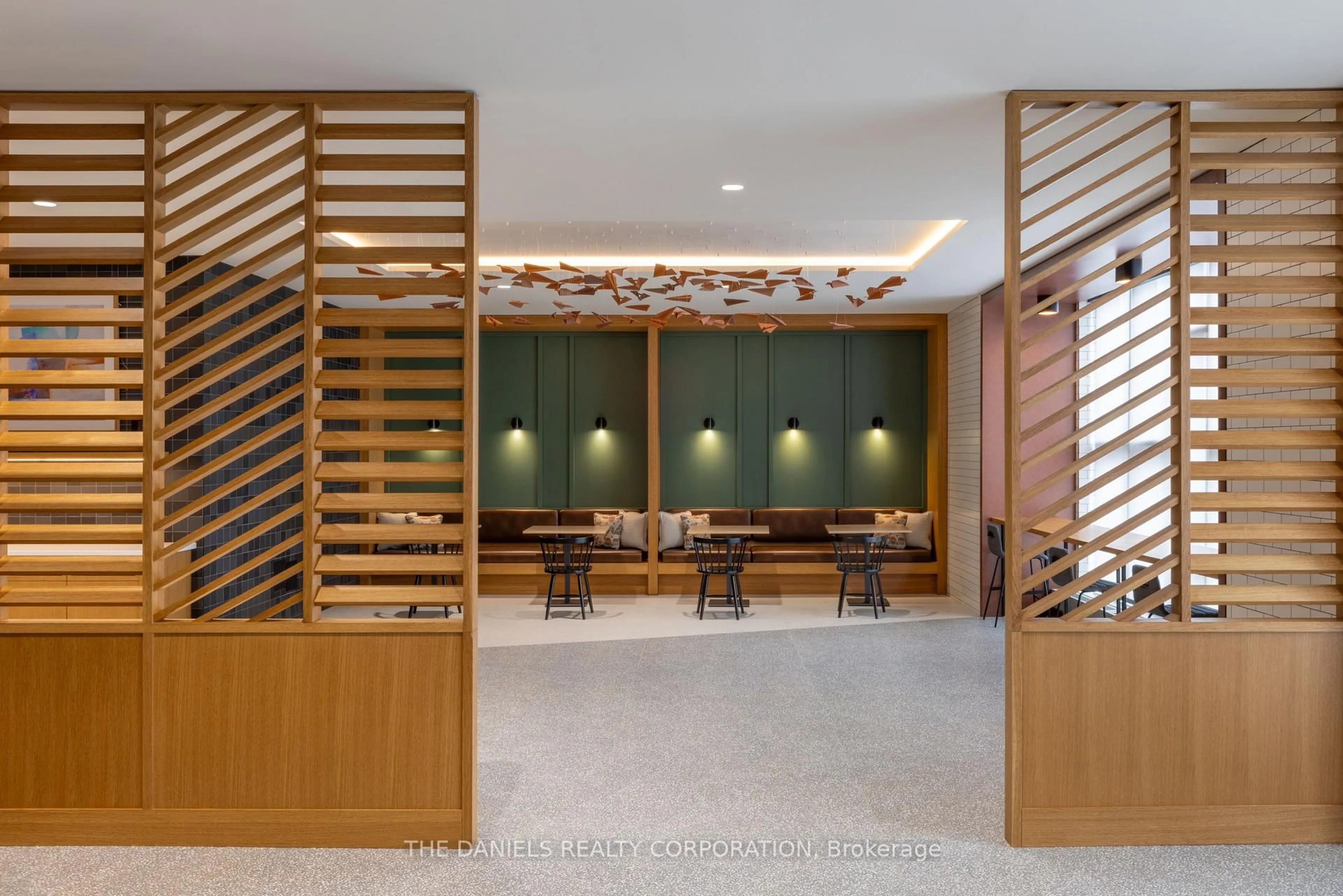 Lobby for 2495 Eglinton Ave #415, Mississauga Ontario L5M 2T2