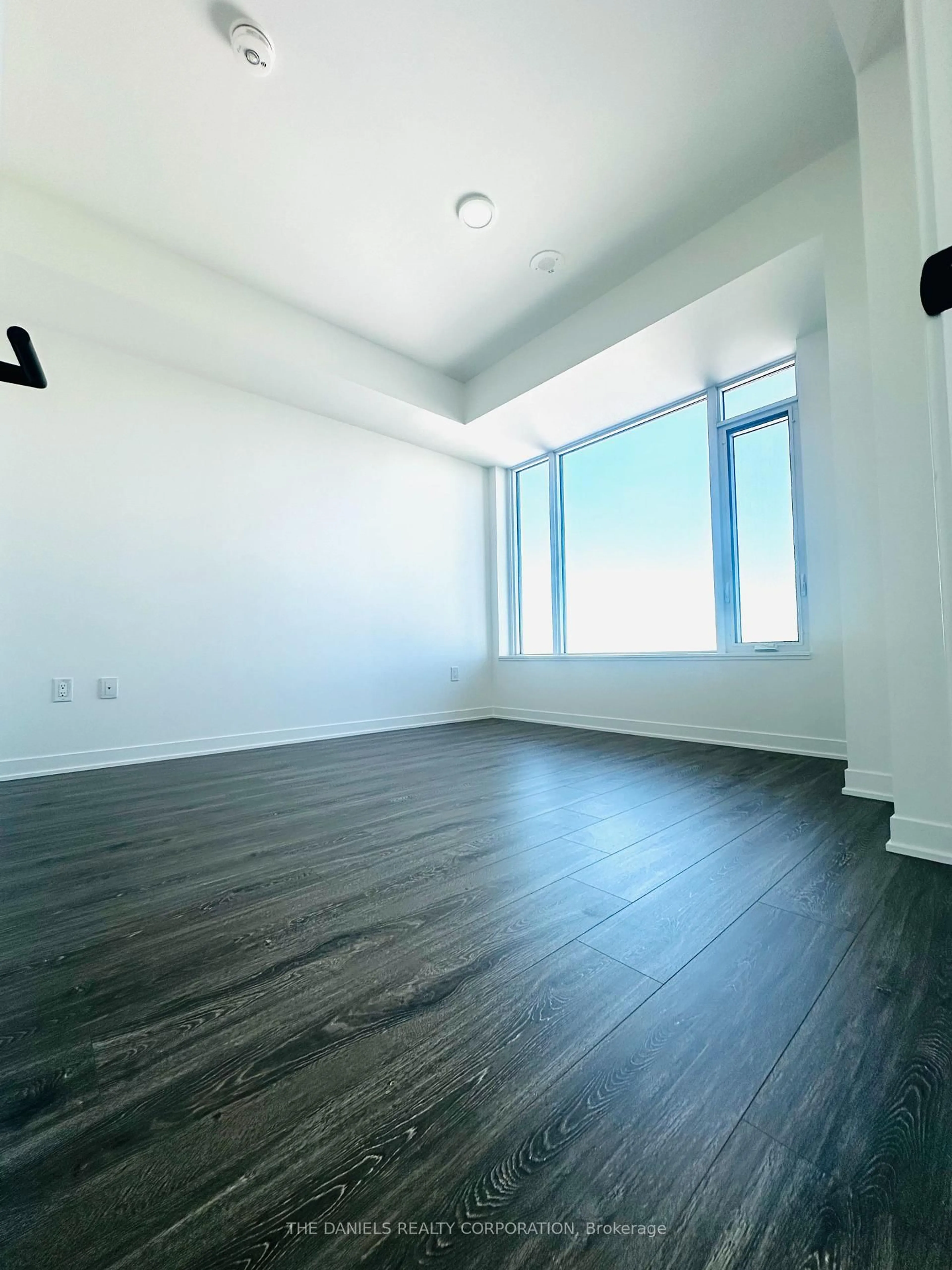 A pic of a room for 2495 Eglinton Ave #2603, Mississauga Ontario L5M 2T2