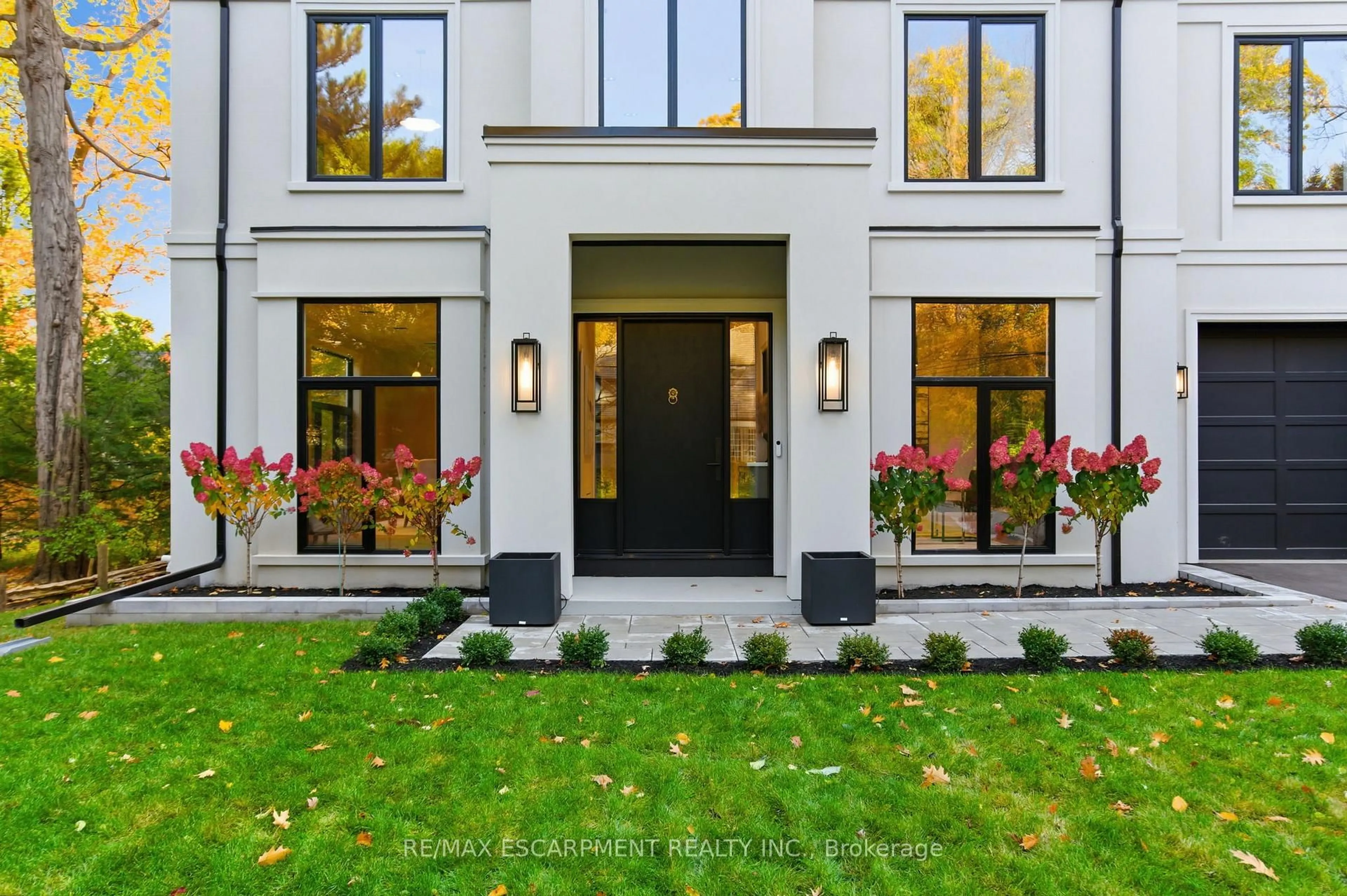 Unknown for 1380 Birchwood Heights Dr, Mississauga Ontario L5G 2Y2