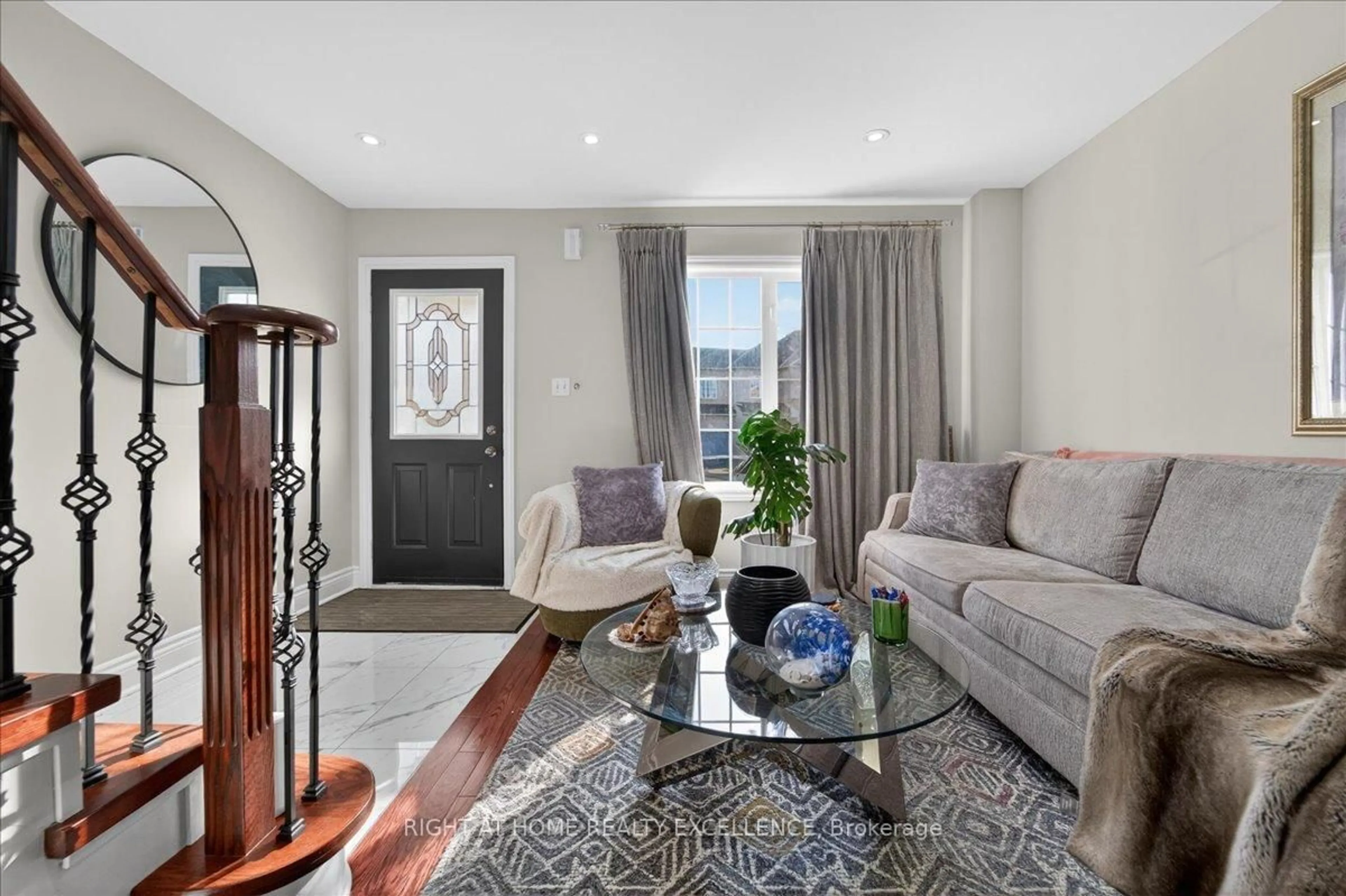 Living room with furniture, unknown for 114 Tianalee Cres, Brampton Ontario L7A 2K8