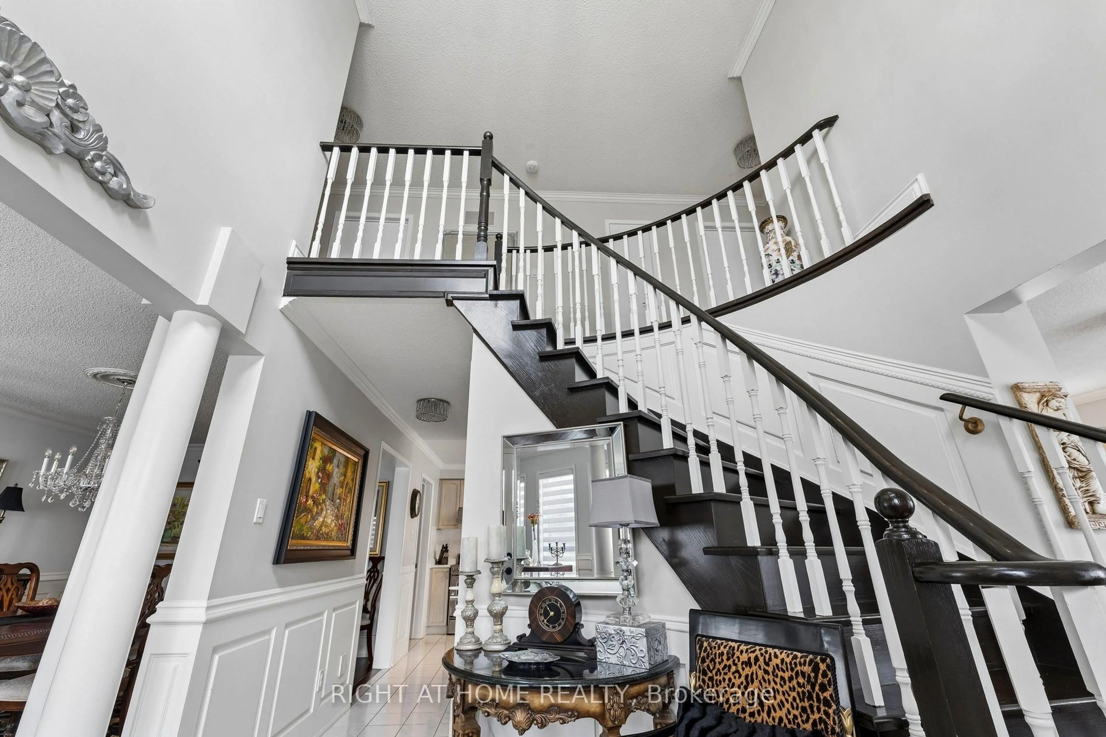 Unknown for 39 Banner Rd, Brampton Ontario L6X 4K8