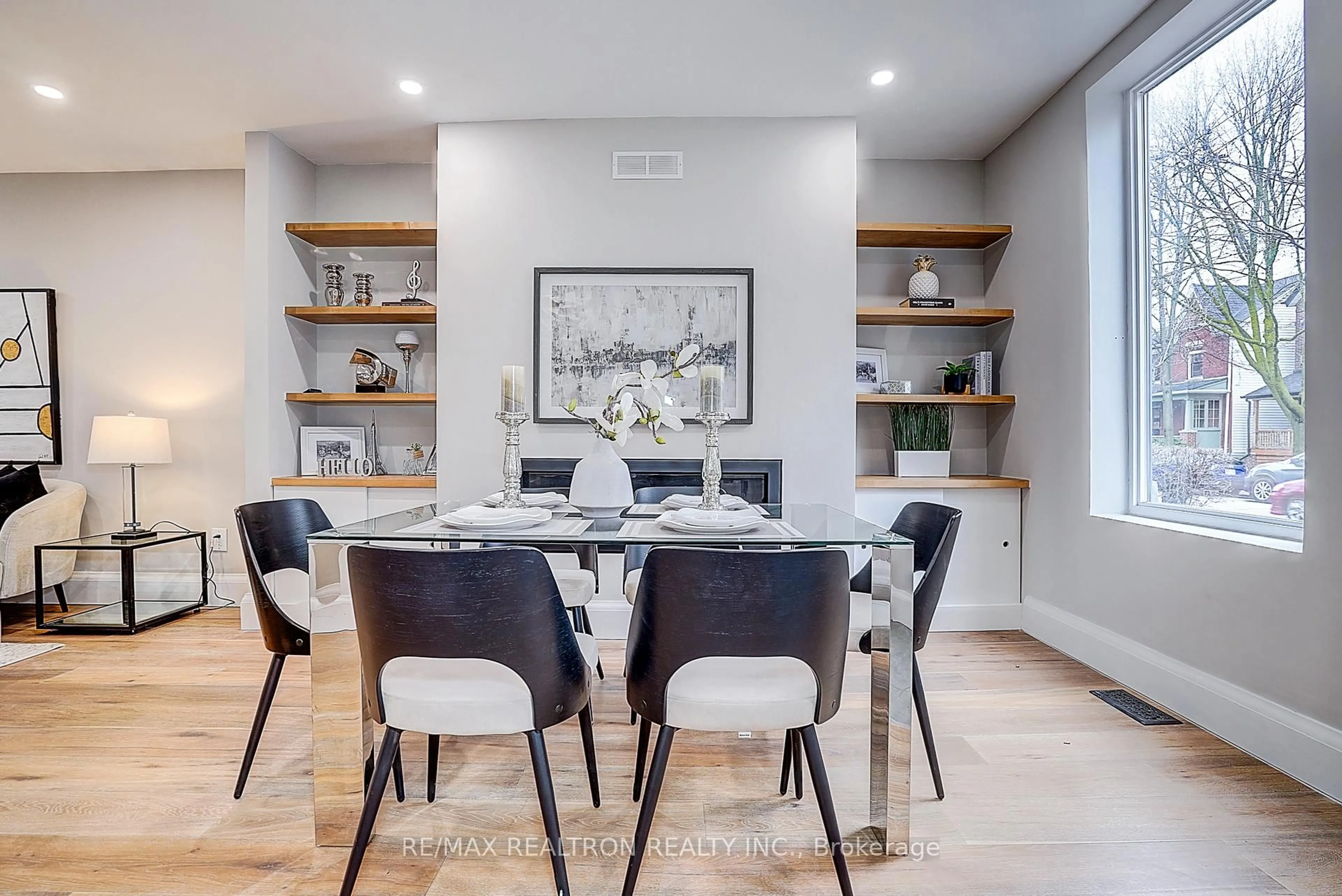 Dining room, unknown for 14 Marion St, Toronto Ontario M6R 1E5