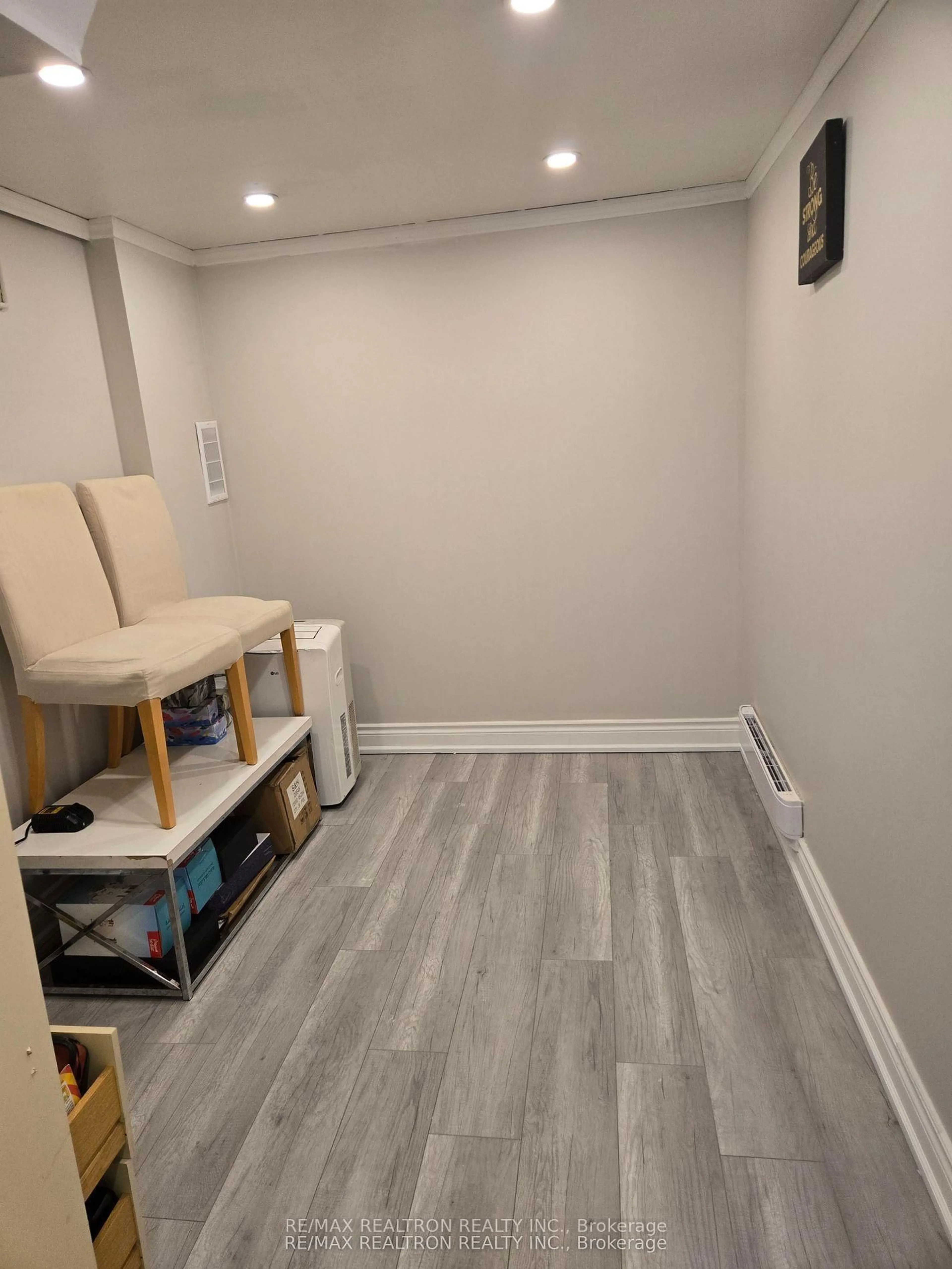 A pic of a room for 36 Tandridge Cres #885, Toronto Ontario M9W 2P2