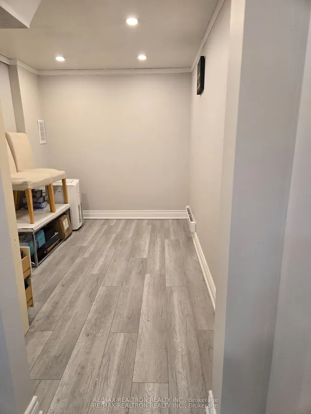 36 Tandridge Cres #885, Toronto 4