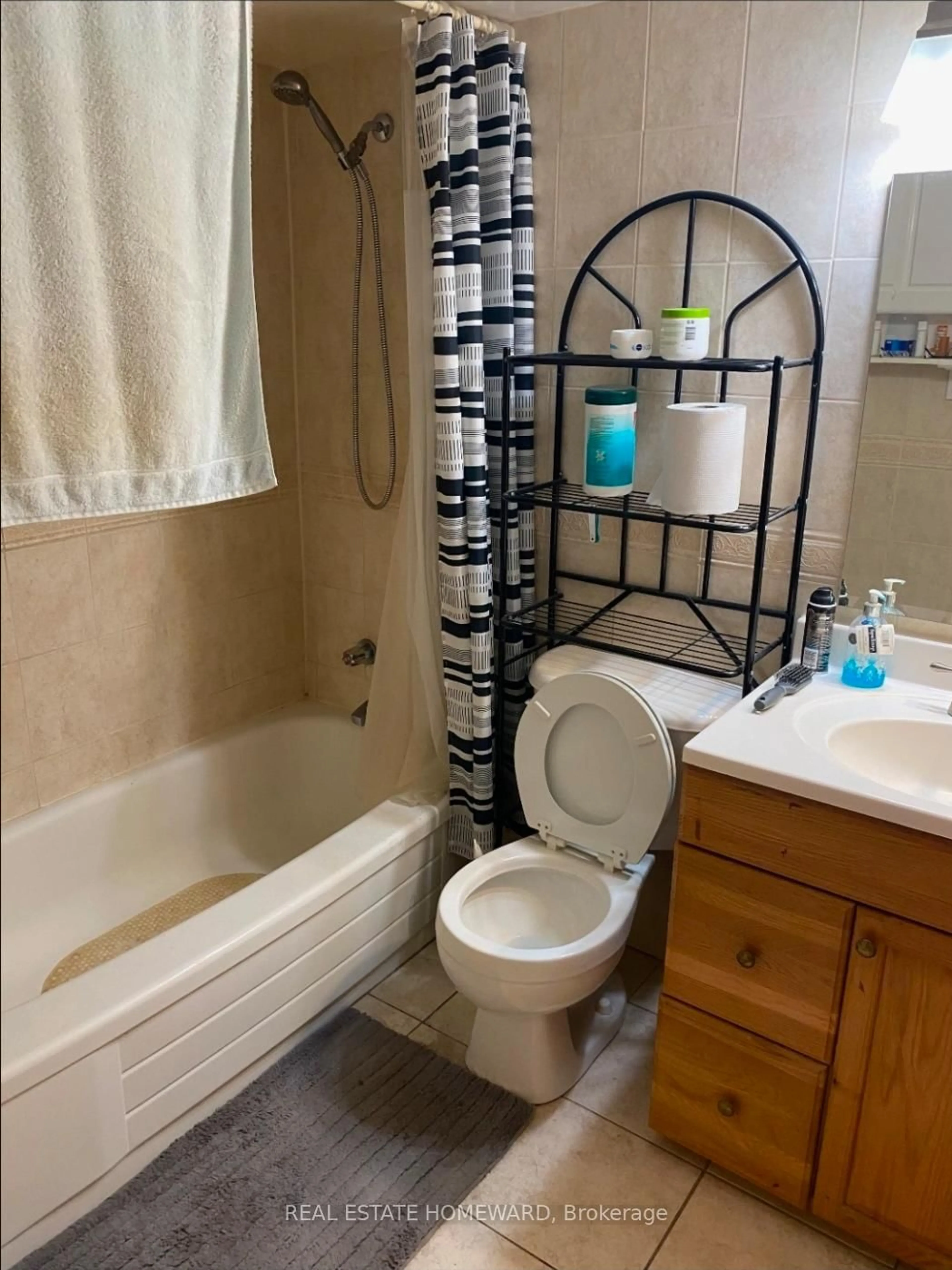 Standard bathroom, unknown for 235 Grandravine Dr #104, Toronto Ontario M3N 1J2