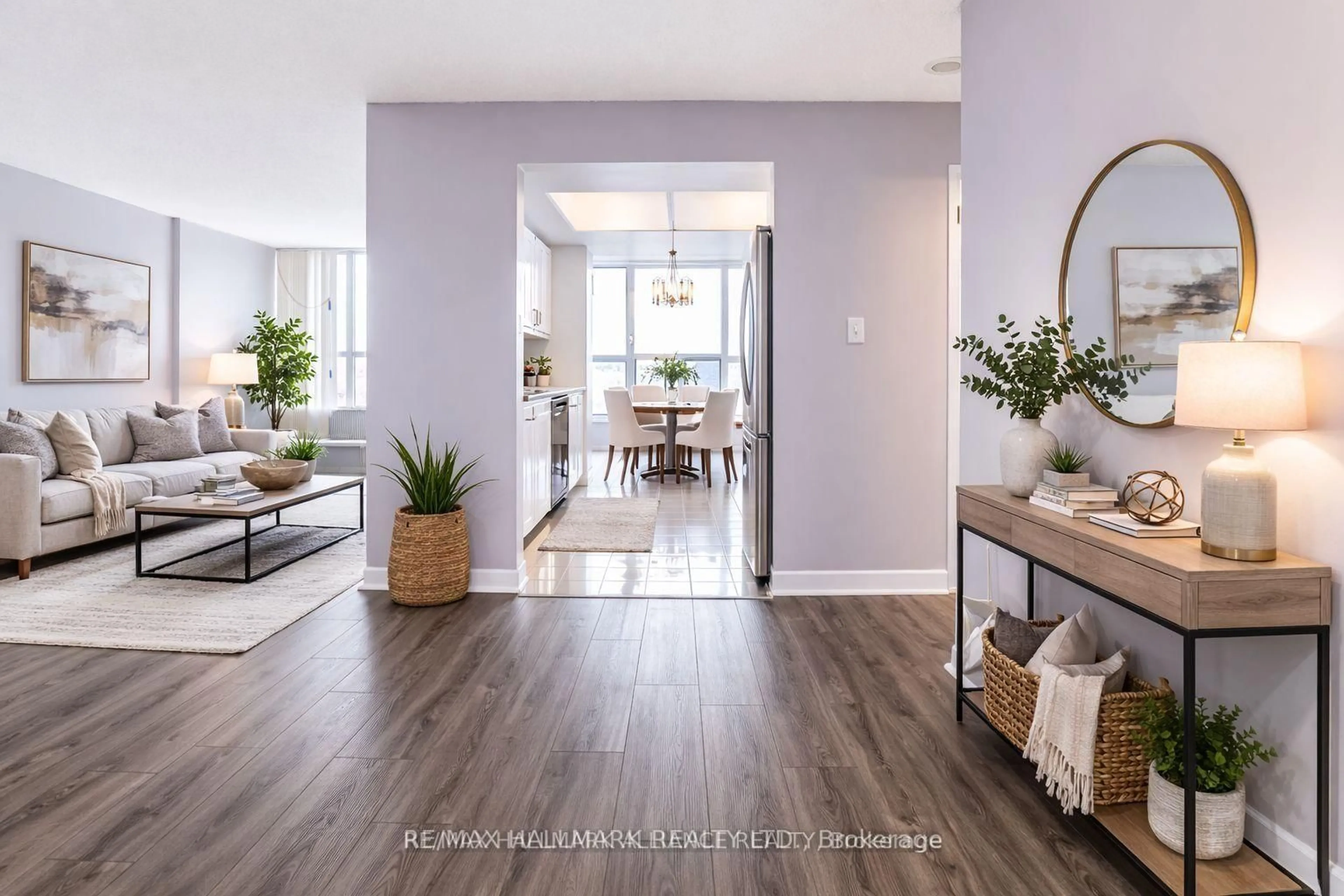 Indoor entryway for 3 Rowntree Rd #707, Toronto Ontario M9V 5G8