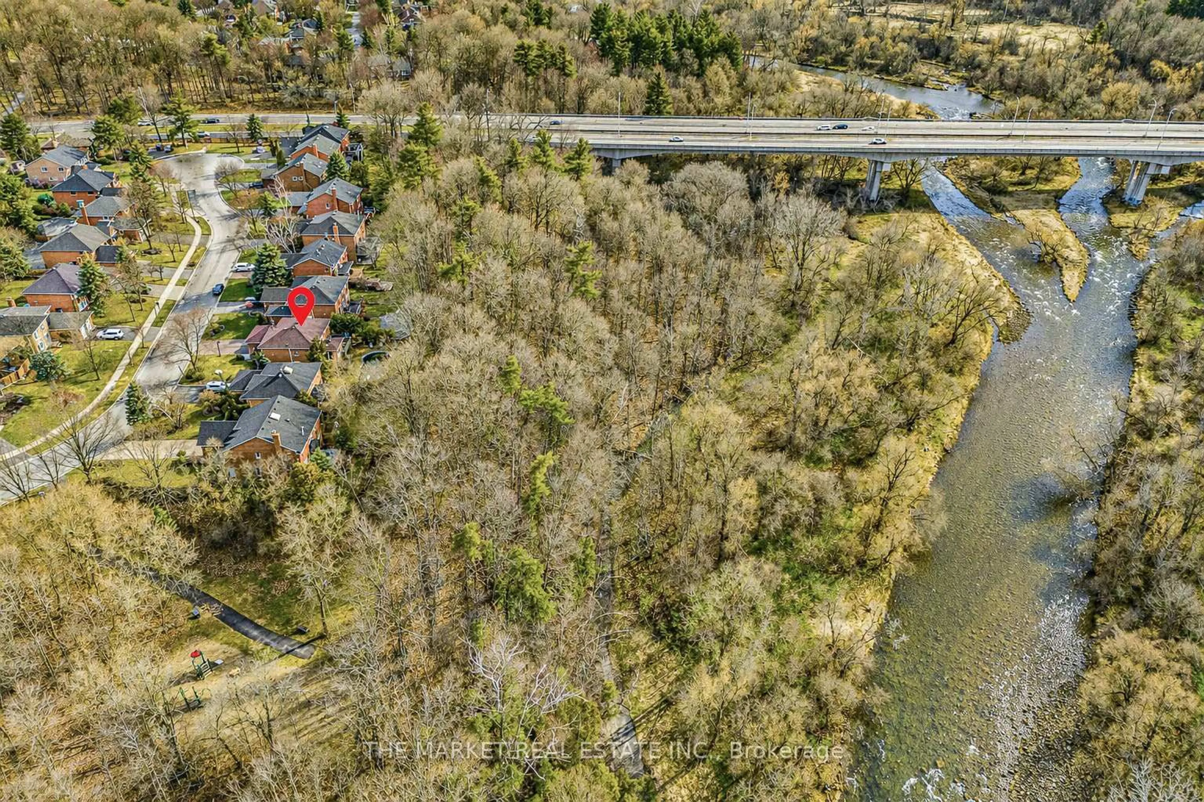 A pic from outside/outdoor area/front of a property/back of a property/a pic from drone, water/lake/river/ocean view for 3840 Promontory Cres, Mississauga Ontario L5L 3M2