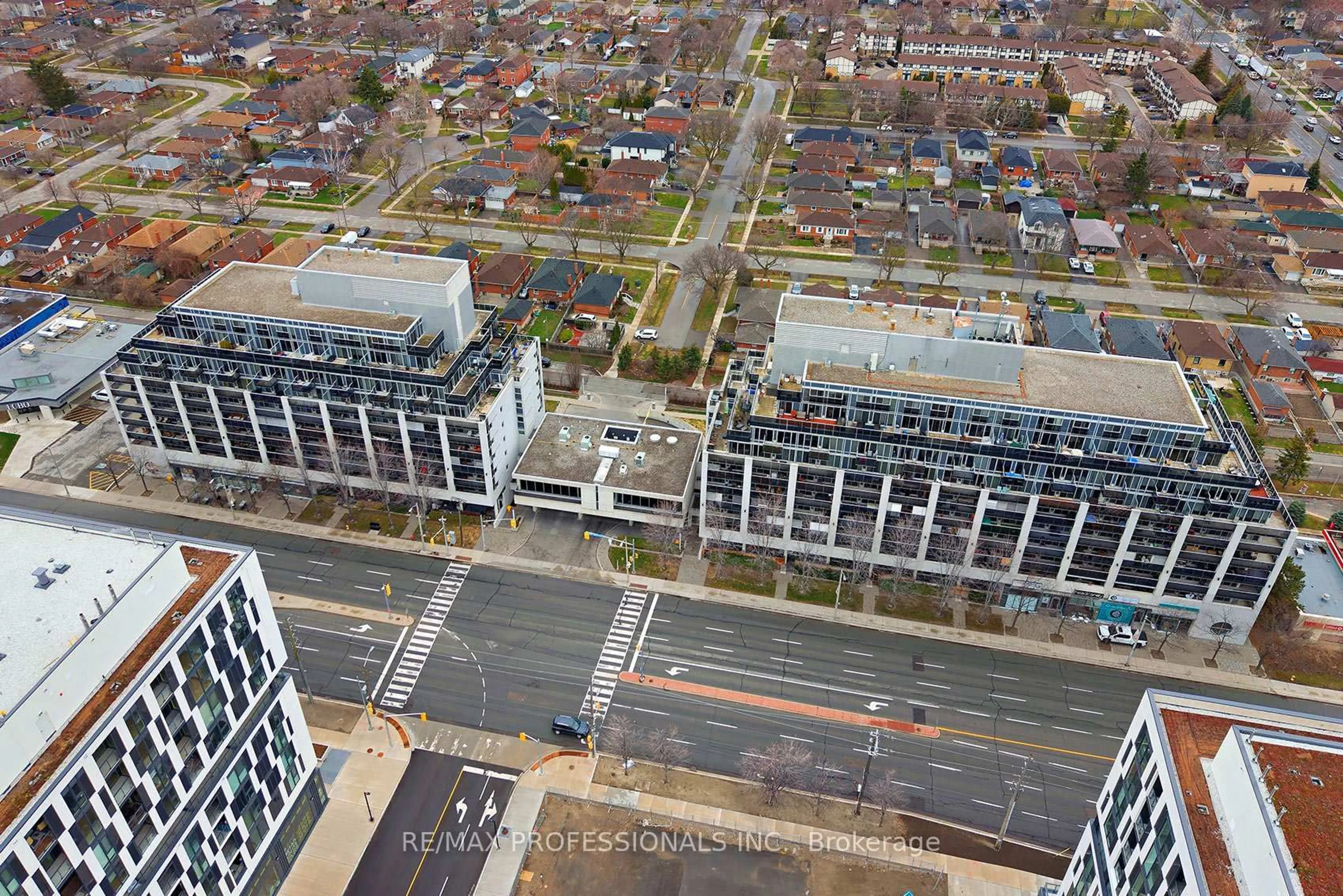 A pic from outside/outdoor area/front of a property/back of a property/a pic from drone, city buildings view from balcony for 1040 The Queensway #704, Toronto Ontario M8Z 0A7
