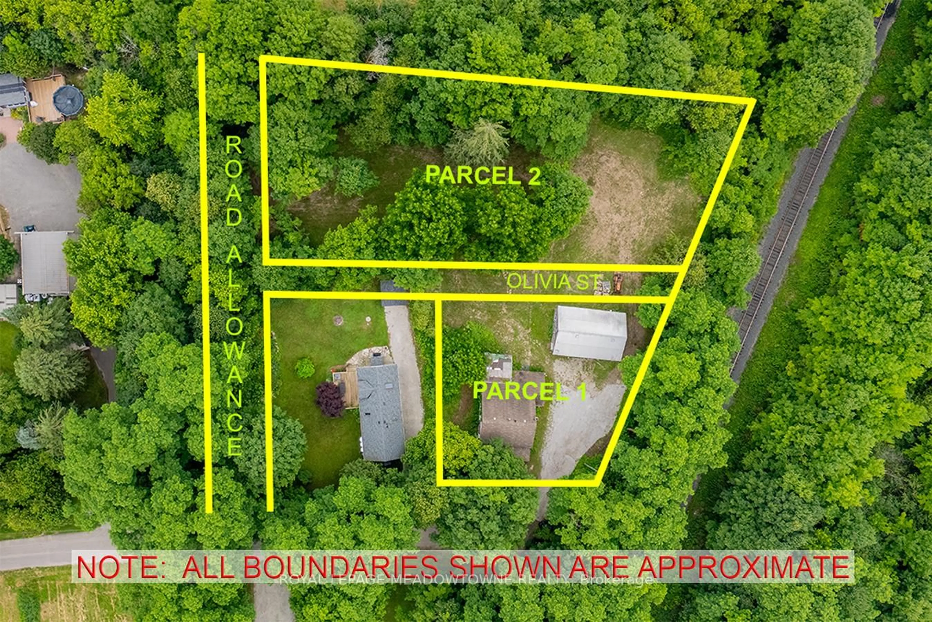 A pic from outside/outdoor area/front of a property/back of a property/a pic from drone, street for 12363 Elizabeth St, Halton Hills Ontario L0P 1H0