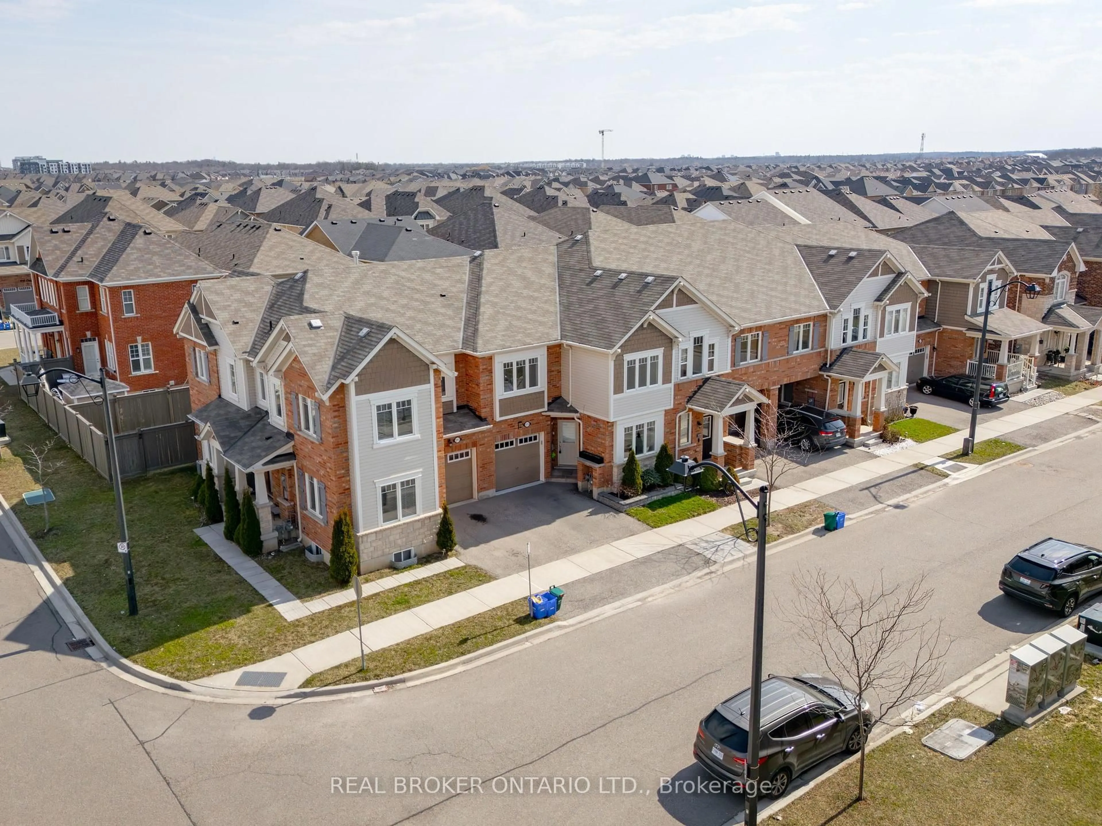 A pic from outside/outdoor area/front of a property/back of a property/a pic from drone, street for 1213 Mulroney Hts, Milton Ontario L9E 1B9