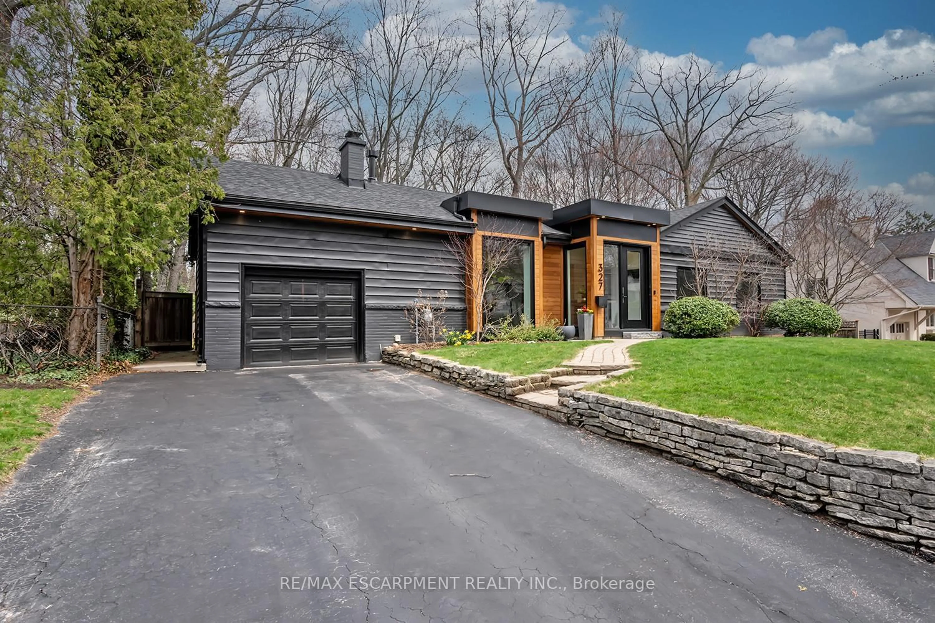 Home with brick exterior material, street for 327 Goodram Dr, Burlington Ontario L7L 2J9