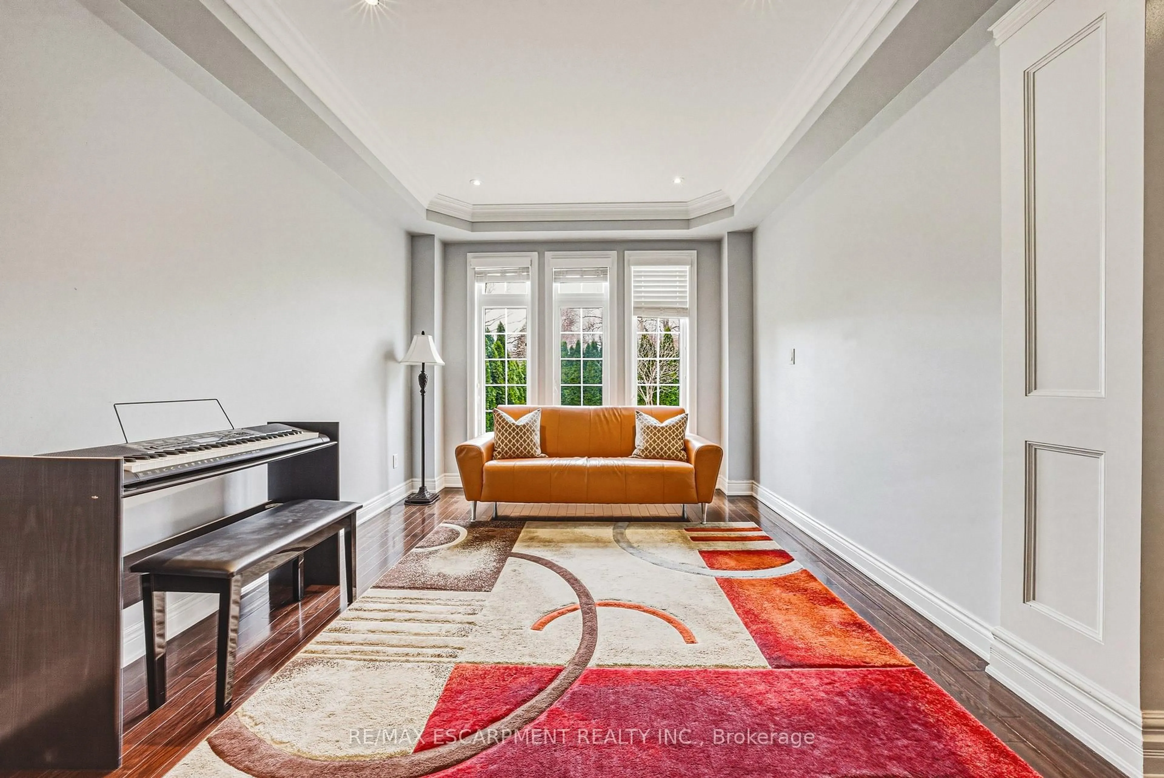 Unknown for 425 Burloak Dr, Oakville Ontario L6L 6W8