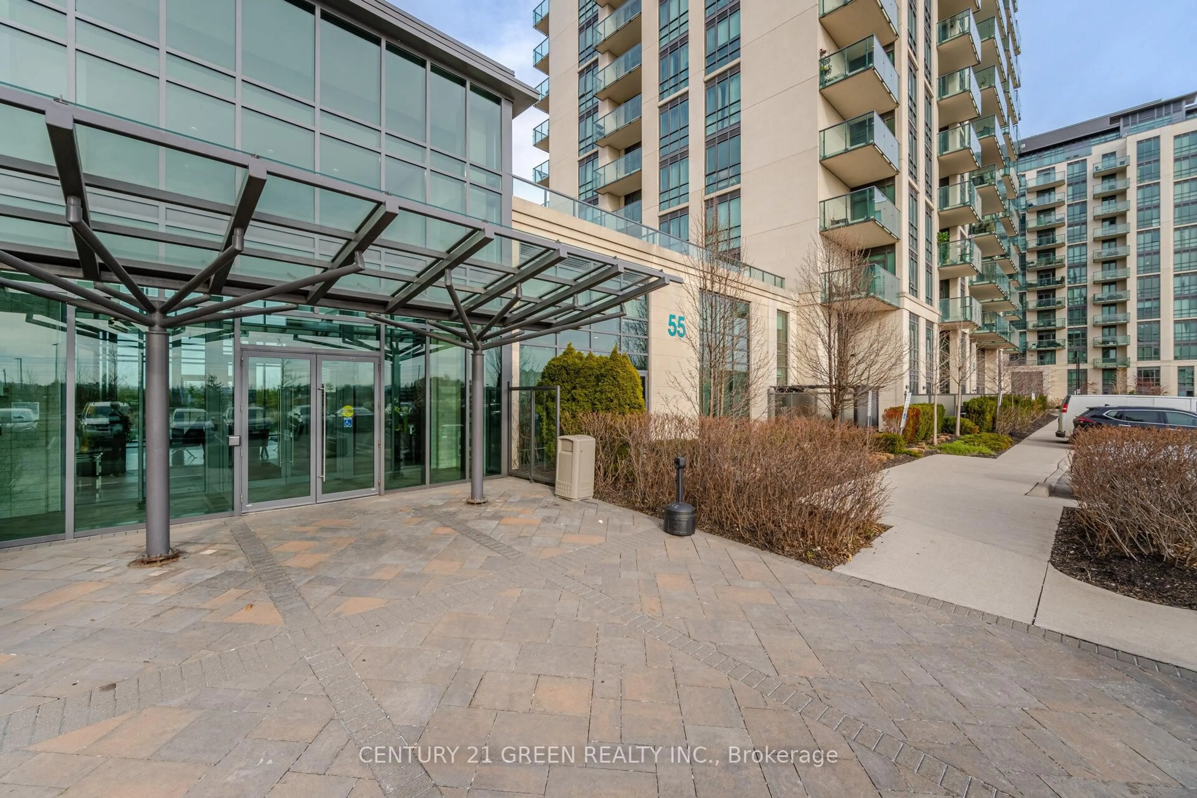 Indoor foyer for 55 Yorkland Blvd #409, Brampton Ontario L6P 4K9
