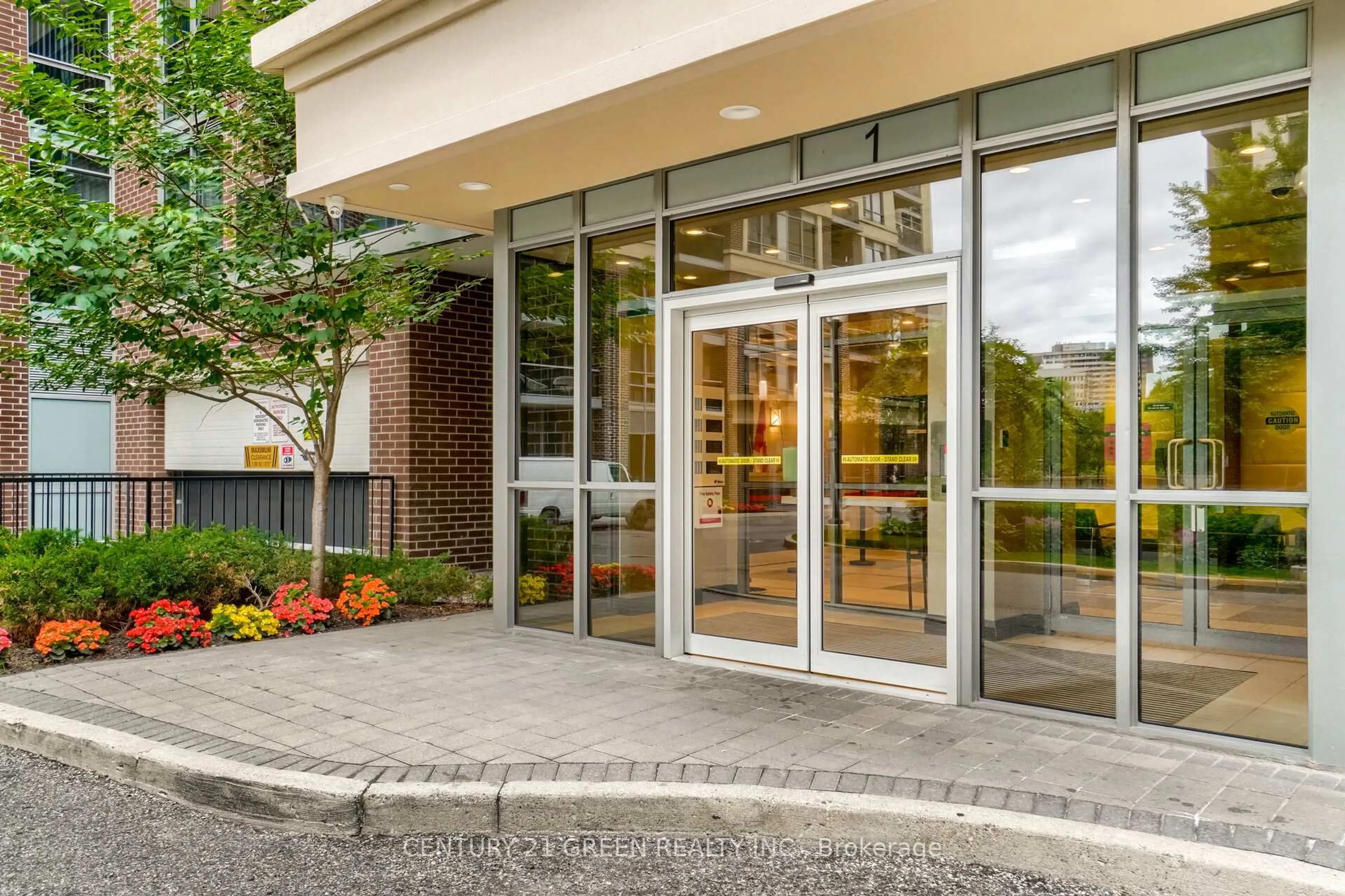 Indoor foyer for 1 Michael Power Pl #413, Toronto Ontario M9A 0A1