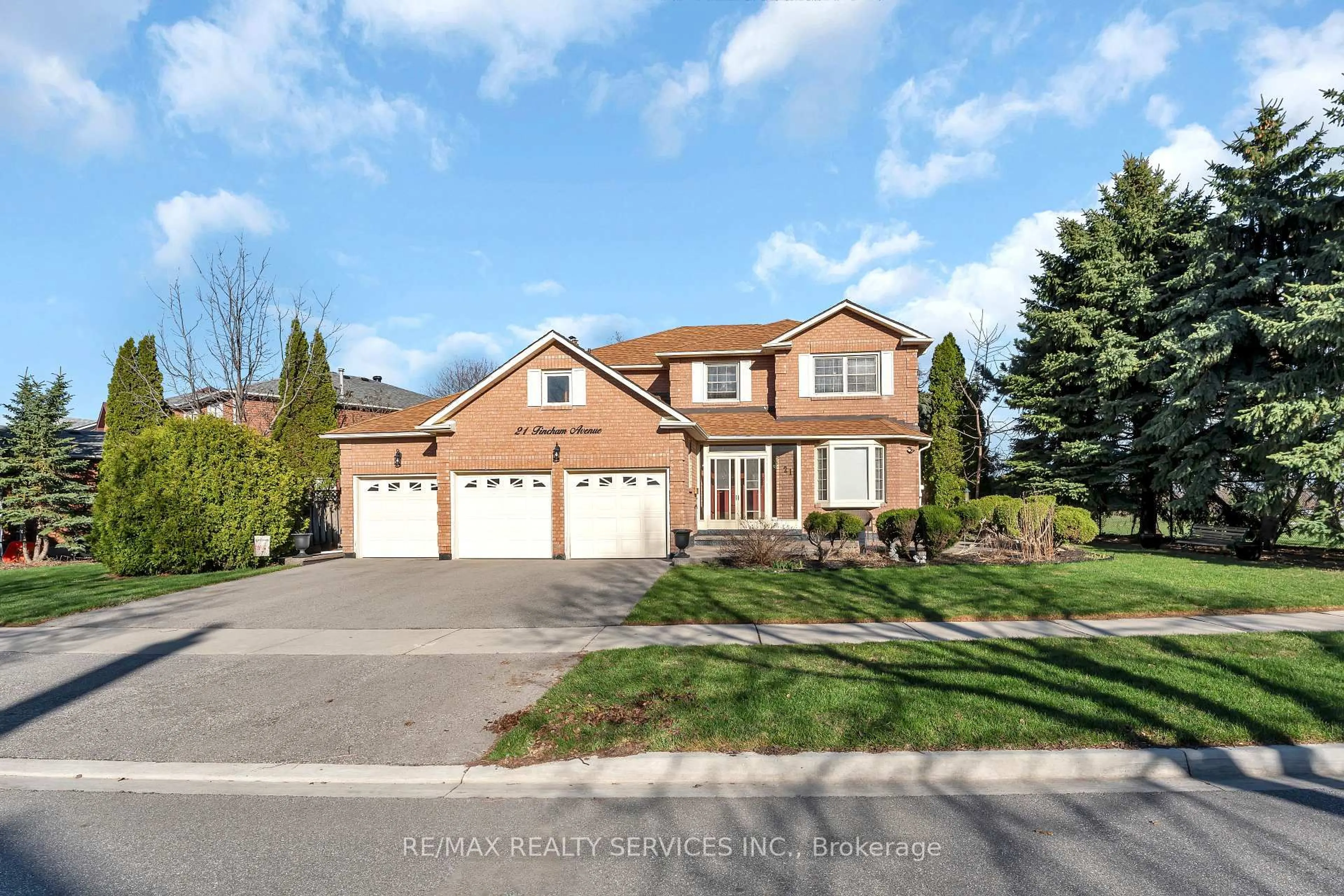 Home with brick exterior material, street for 21 Fincham Ave, Brampton Ontario L6X 3V2