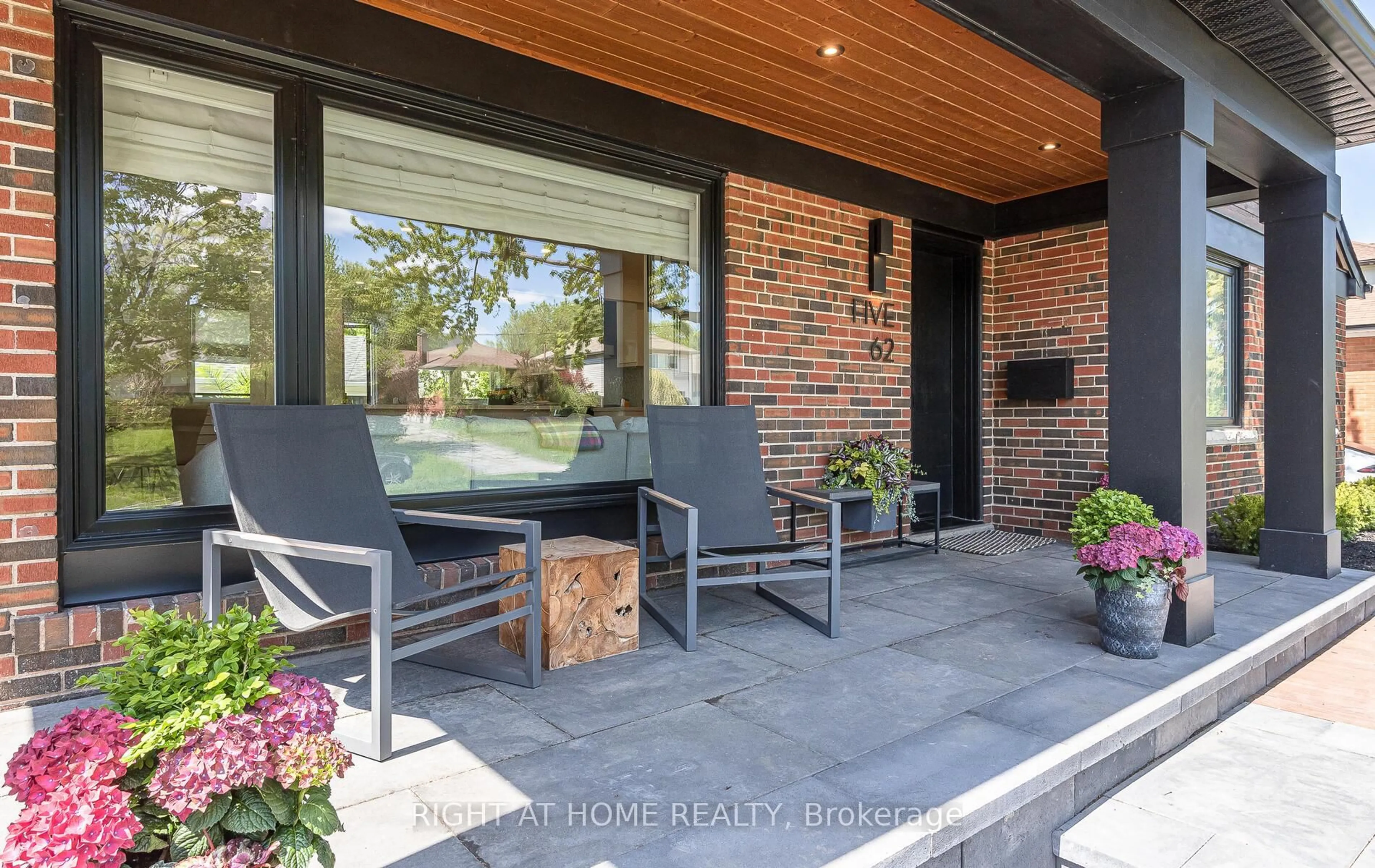 Home with brick exterior material, street for 562 Weir Ave, Oakville Ontario L6L 4X4