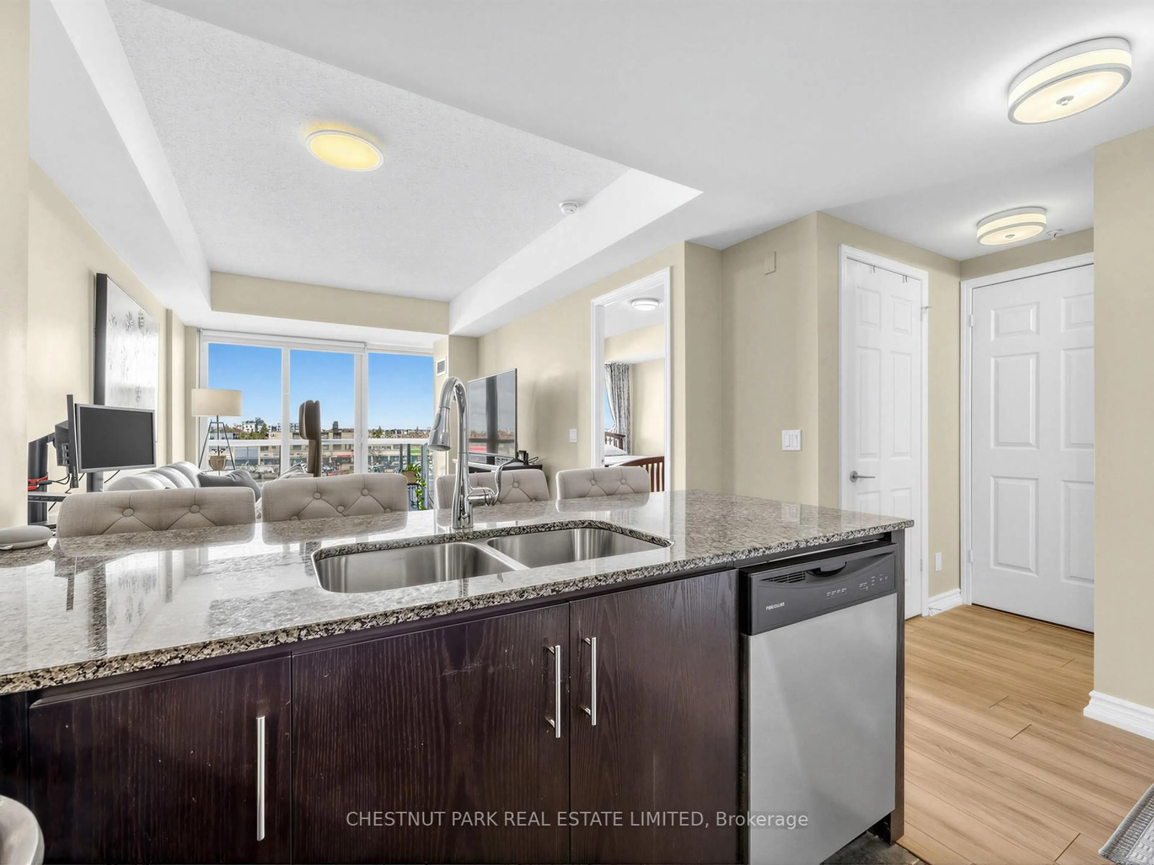 Open concept kitchen, unknown for 15 James Finlay Way #613, Toronto Ontario M3M 0B3