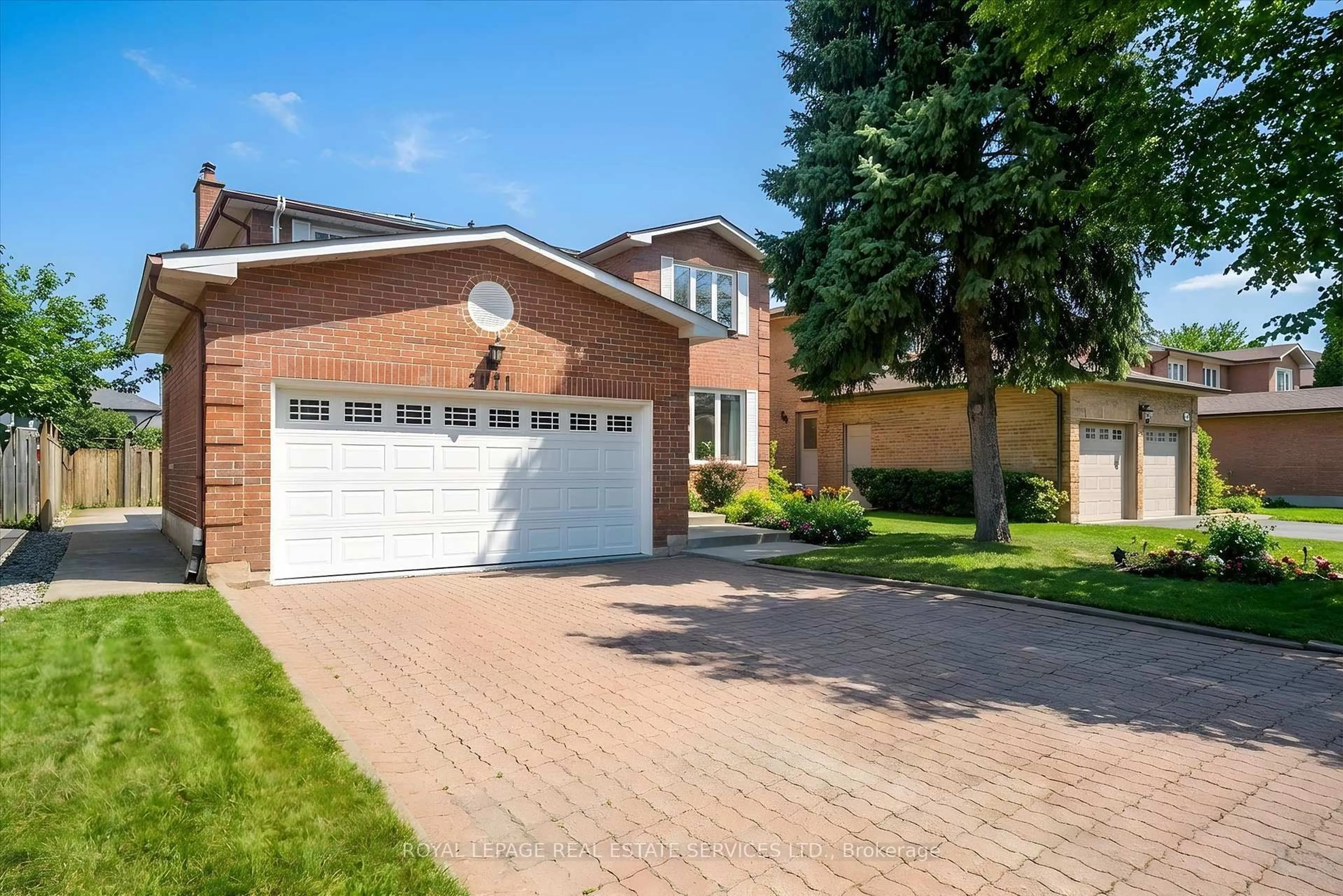 Home with brick exterior material, street for 2071 Pen St, Oakville Ontario L6H 3L2