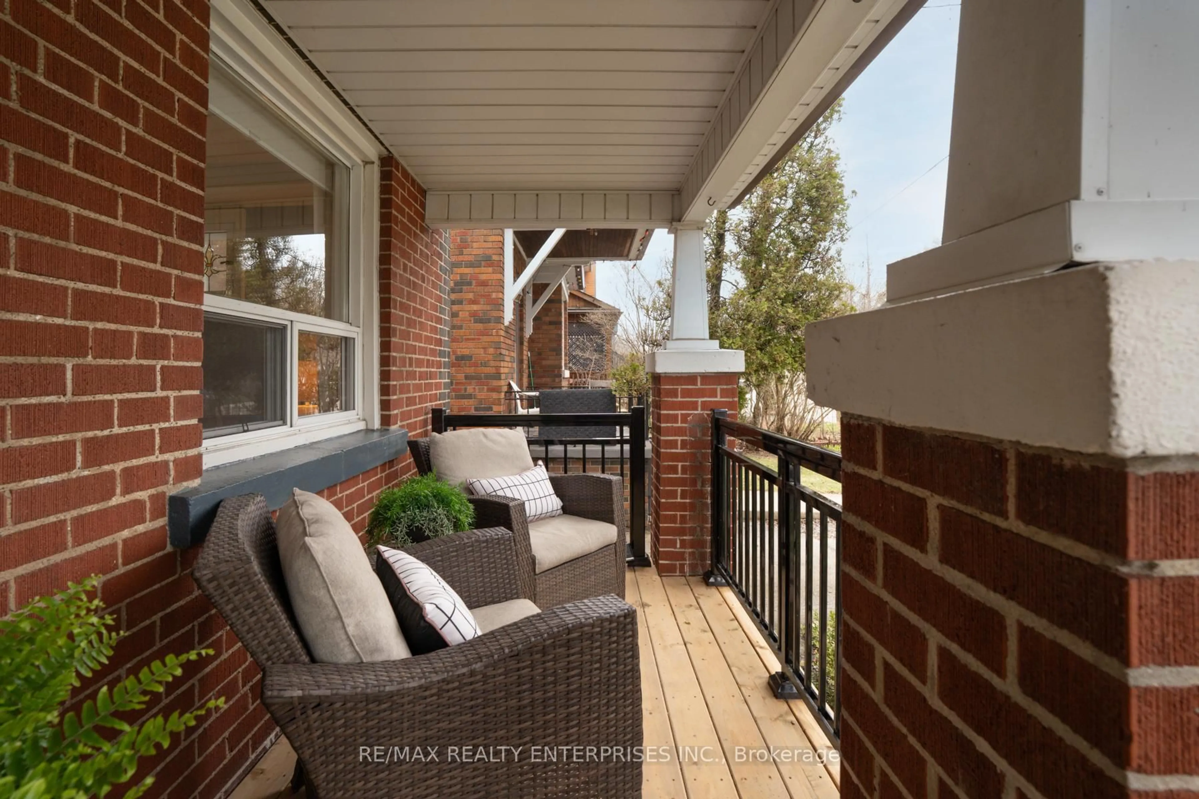 Unknown for 14 Third St, Toronto Ontario M8V 2X6