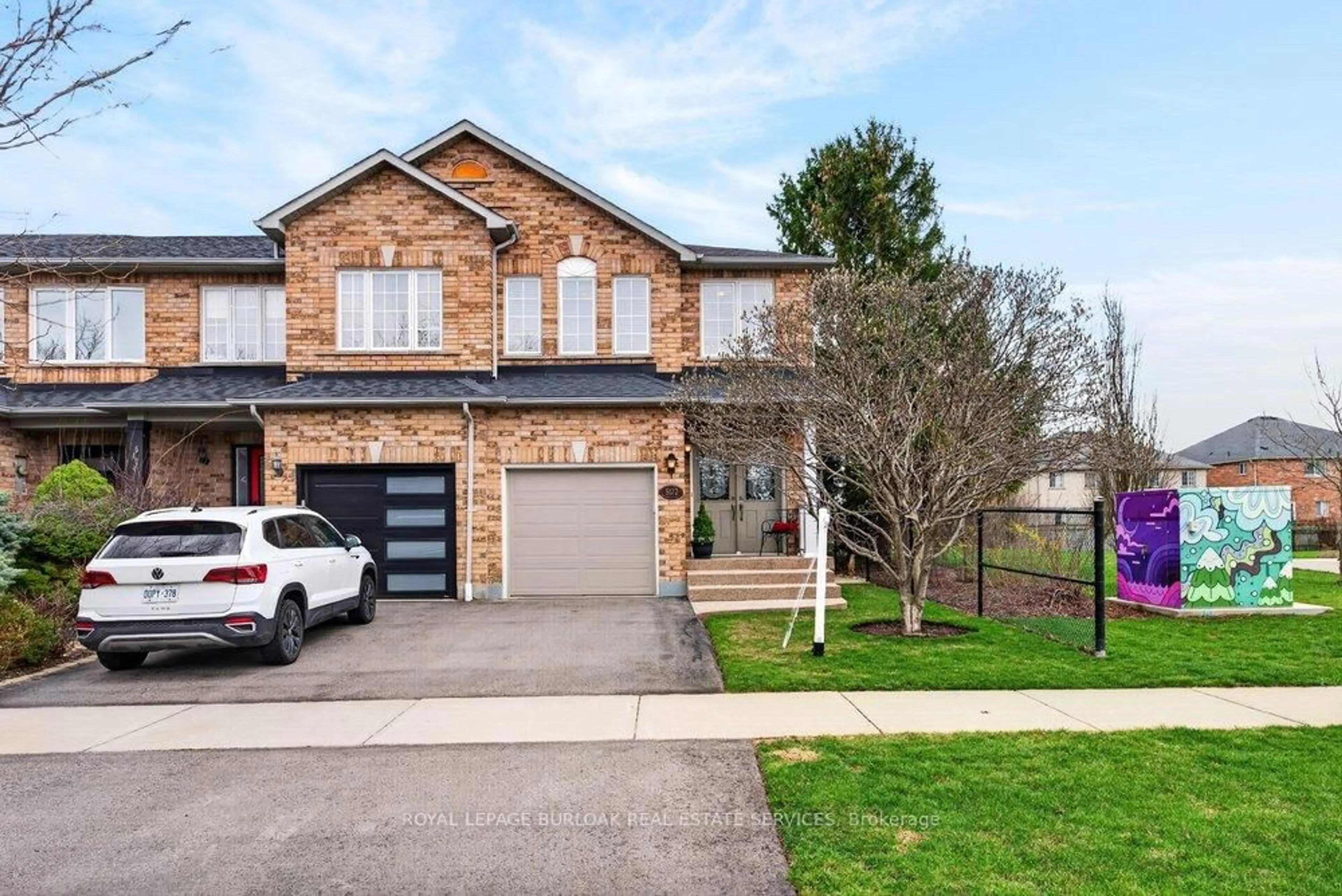 Home with brick exterior material, street for 5172 Thornburn Dr, Burlington Ontario L7L 6K9