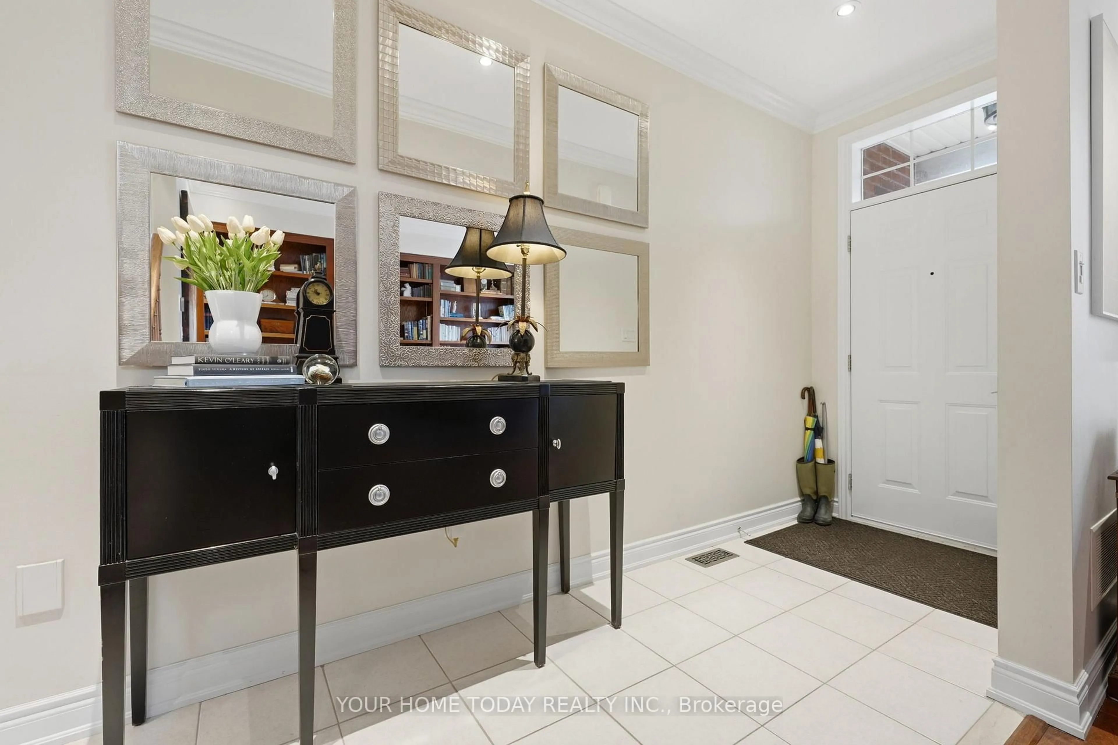 Unknown for 24 Wesleyan St, Halton Hills Ontario L7G 2E1