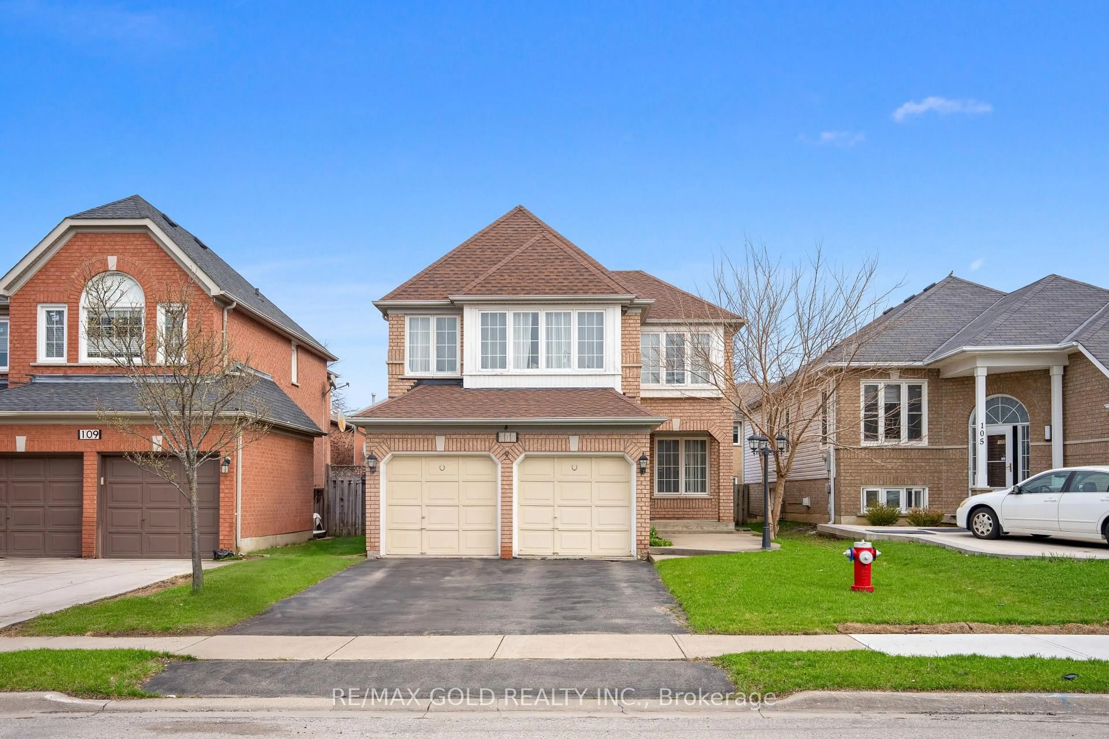 Home with brick exterior material, street for 107 Seclusion Cres, Brampton Ontario L6R 1K8