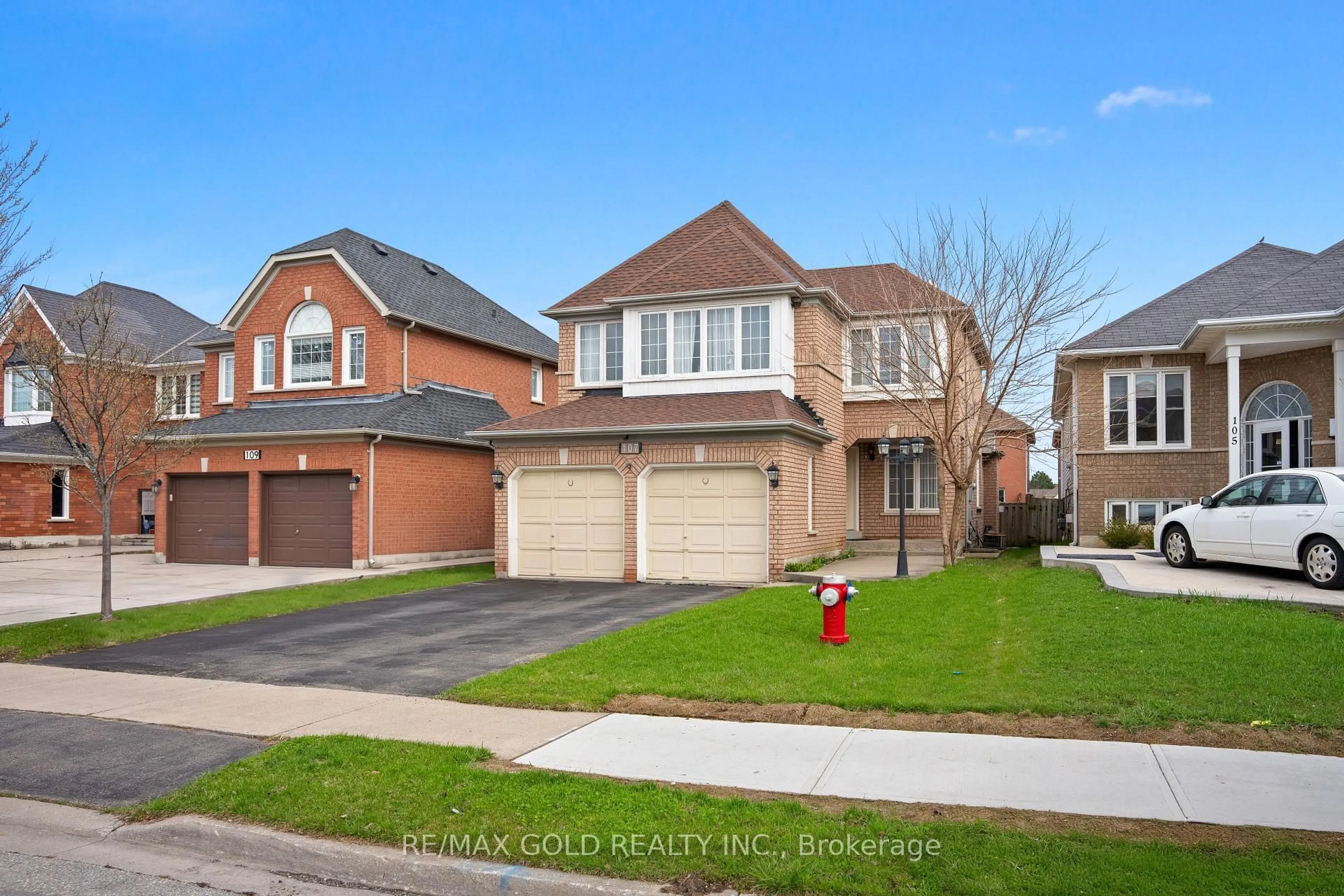 Home with brick exterior material, street for 107 Seclusion Cres, Brampton Ontario L6R 1K8