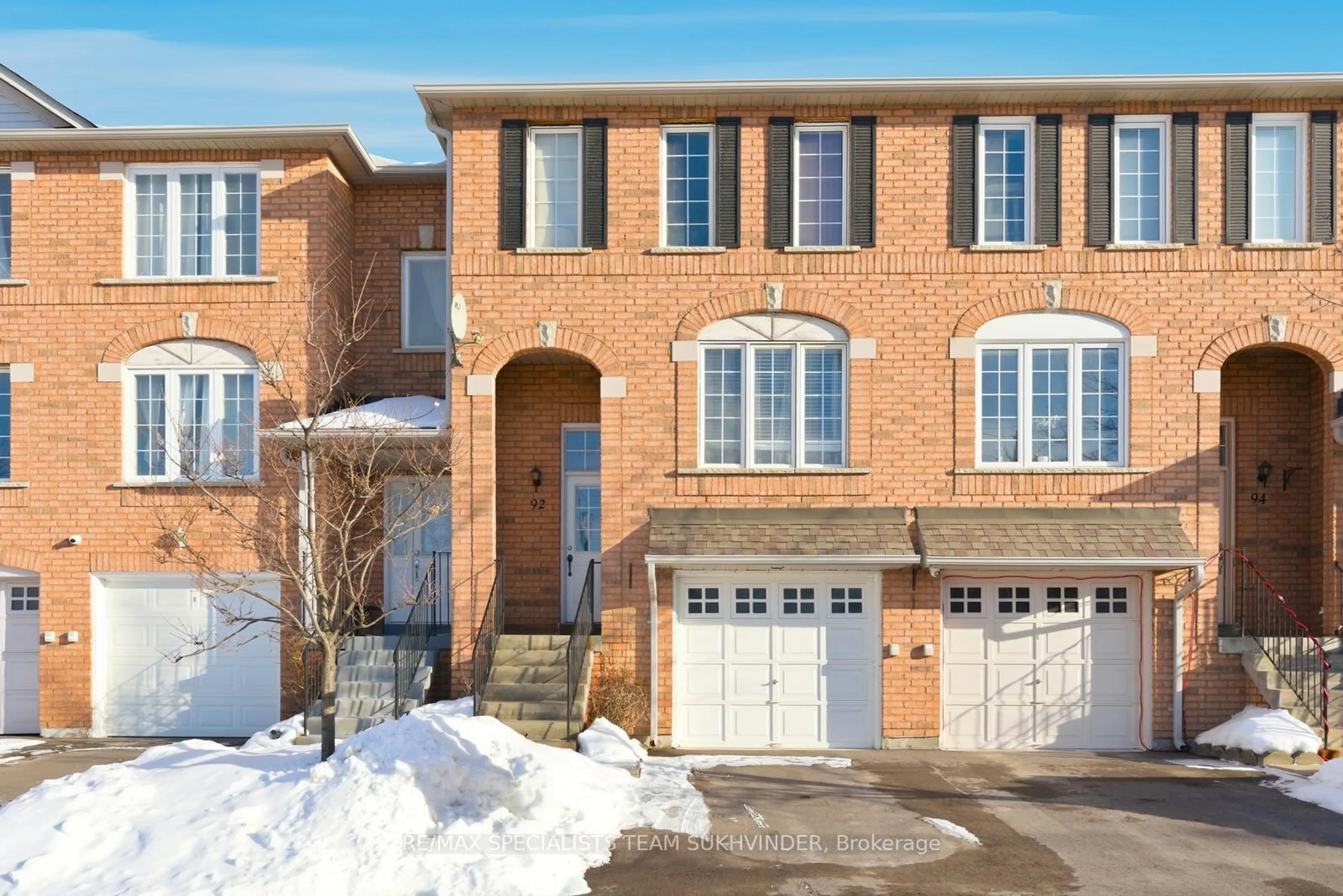 Home with brick exterior material, street for 2 Clay Brick Crt #92, Brampton Ontario L6V 4M7