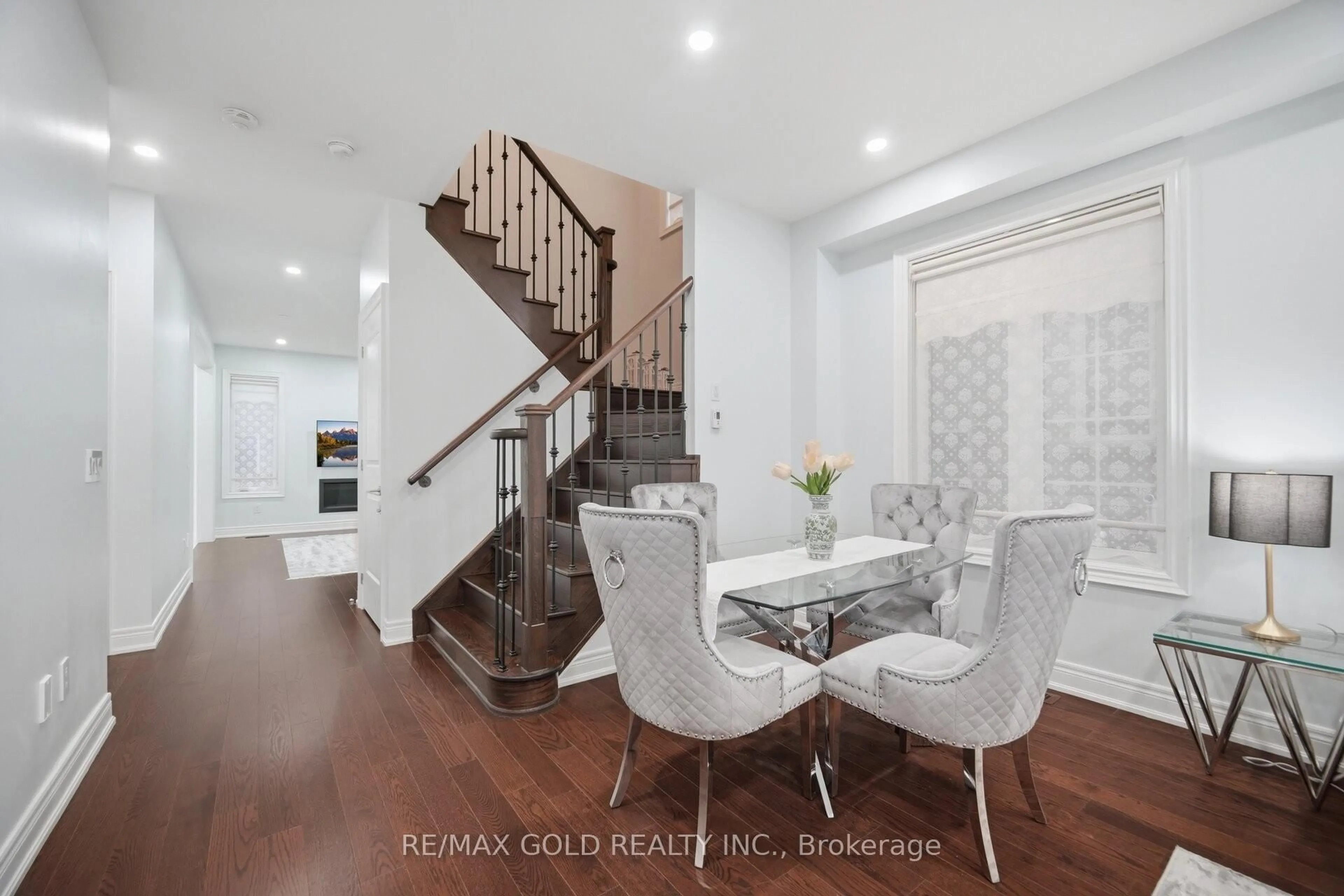 Dining room, unknown for 11 Sinatra St, Brampton Ontario L6R 4B3