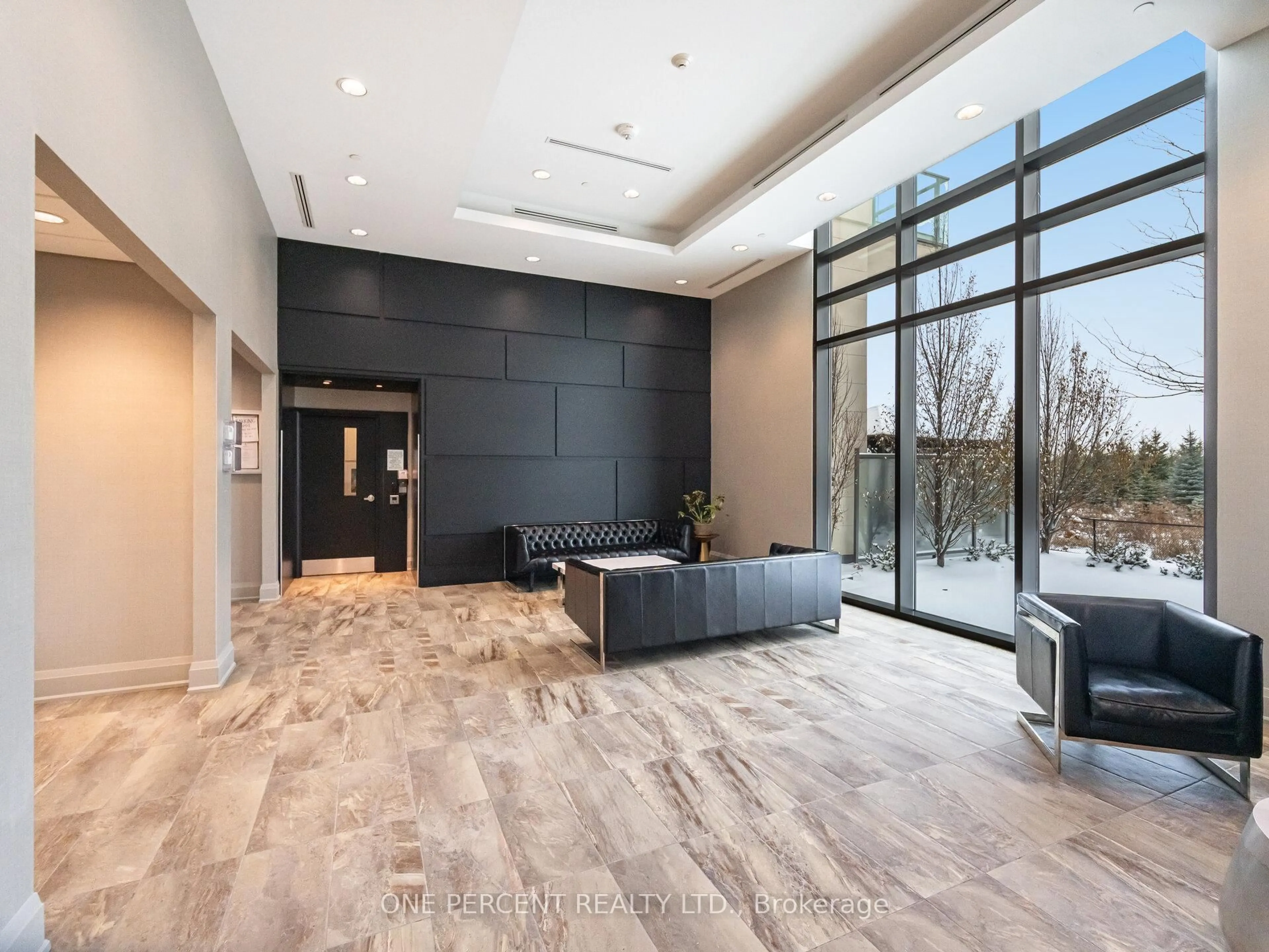 Indoor foyer for 65 Yorkland Blvd #811, Brampton Ontario L6P 4M5