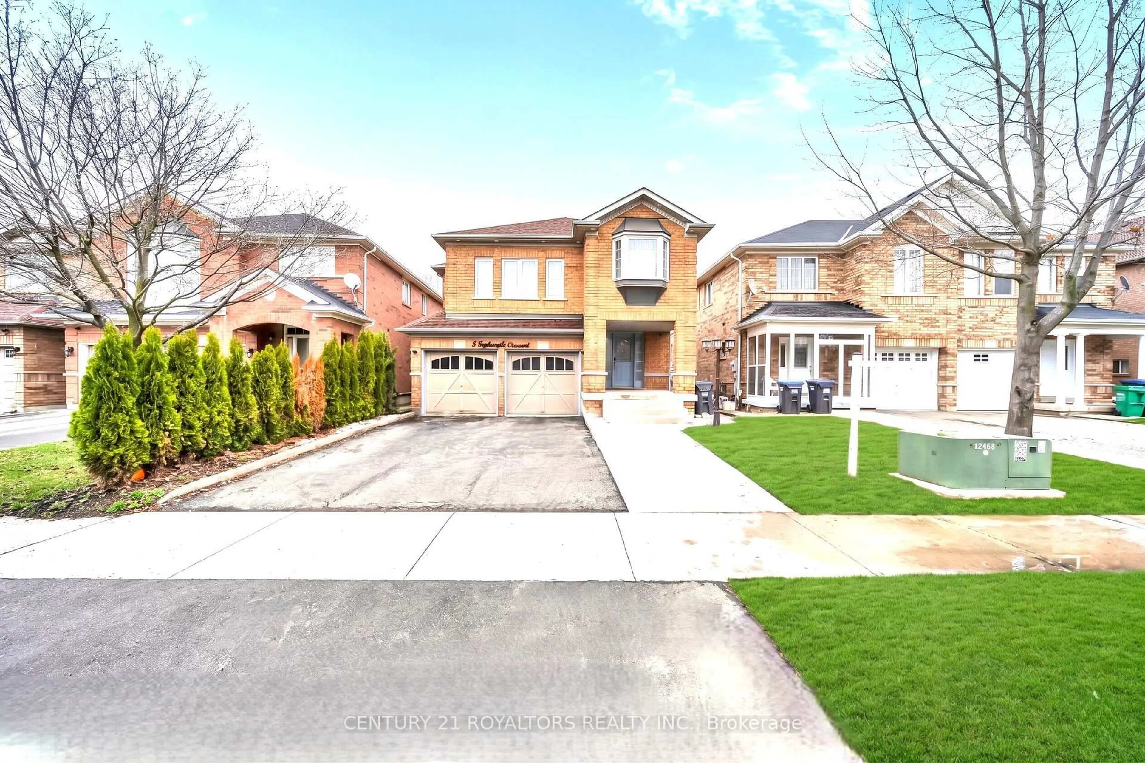 Home with brick exterior material, street for 5 Farthingale Cres, Brampton Ontario L7A 1R3