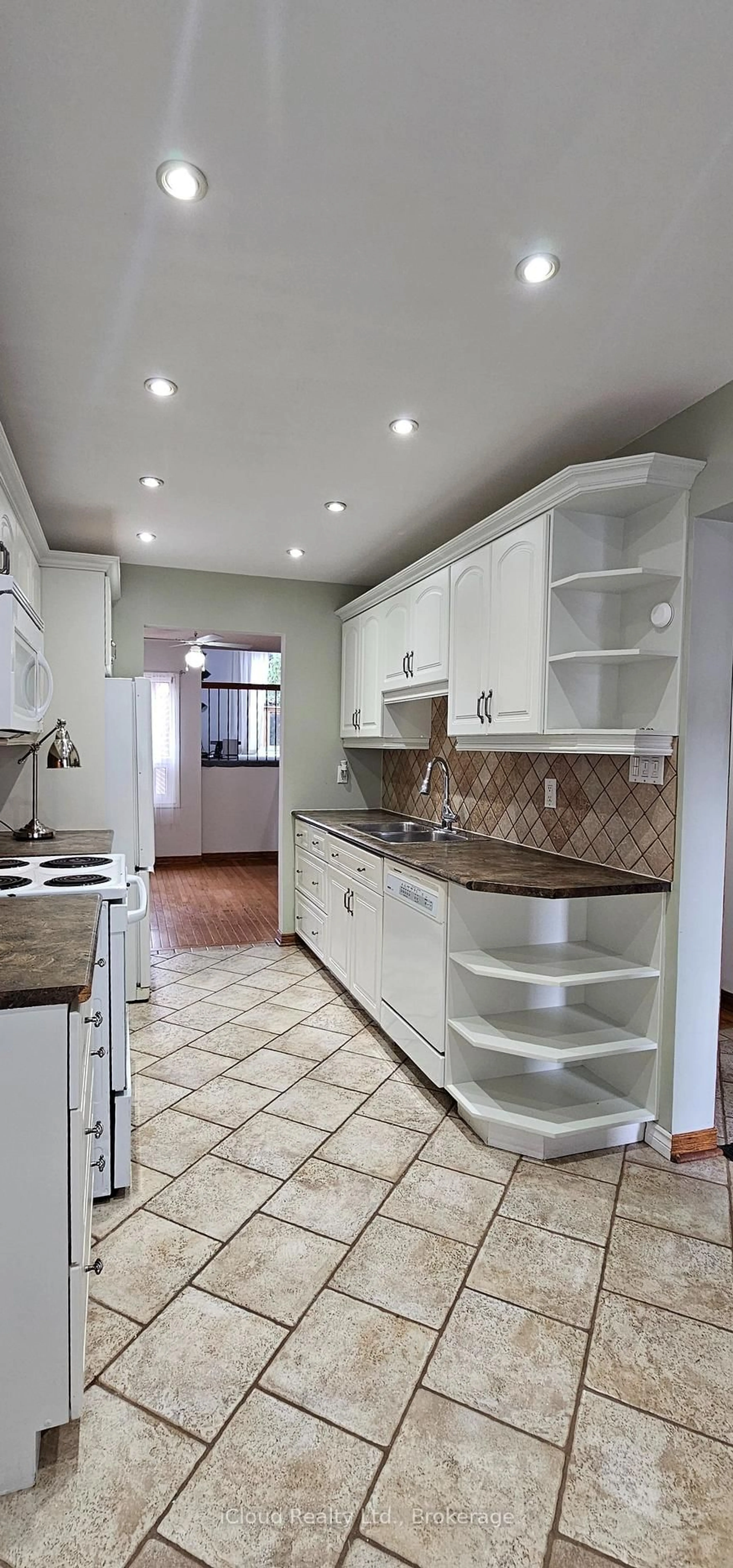 Unknown for 12 Simmons Blvd, Brampton Ontario L6V 3V5