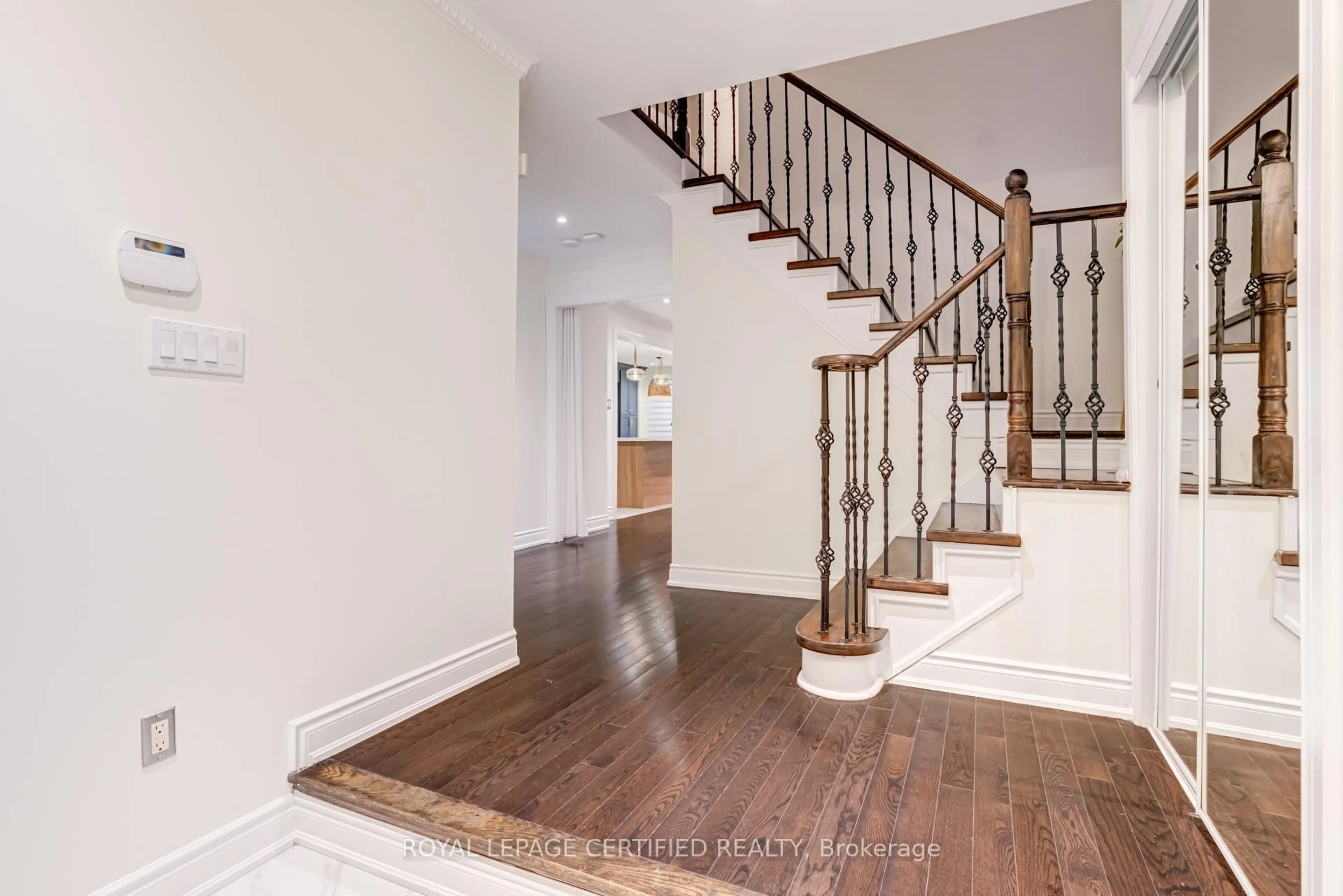 Unknown for 2 Studebaker Tr, Brampton Ontario L7A 3A9