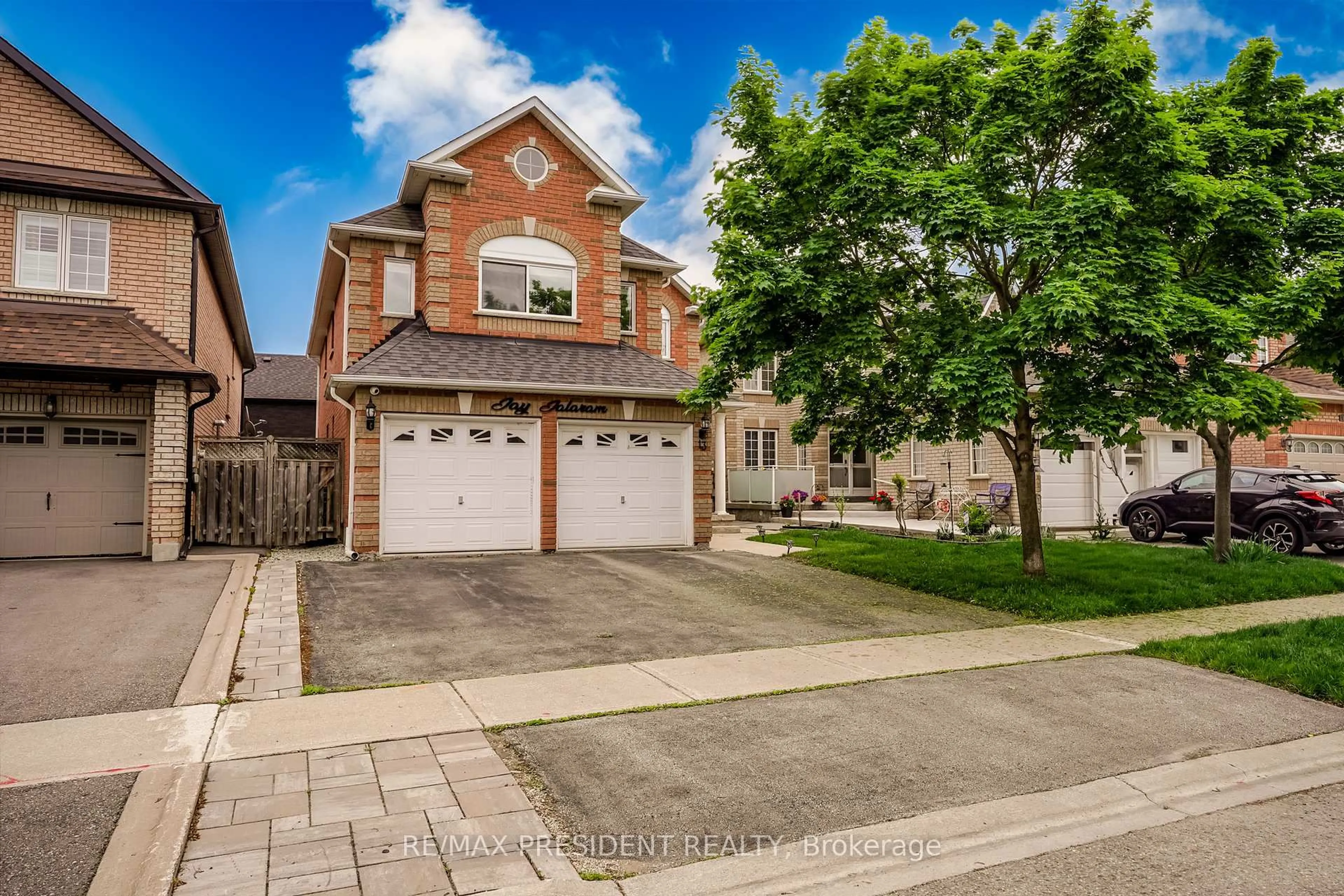 Home with brick exterior material, street for 13 Tarquini Cres, Caledon Ontario L7E 2V8