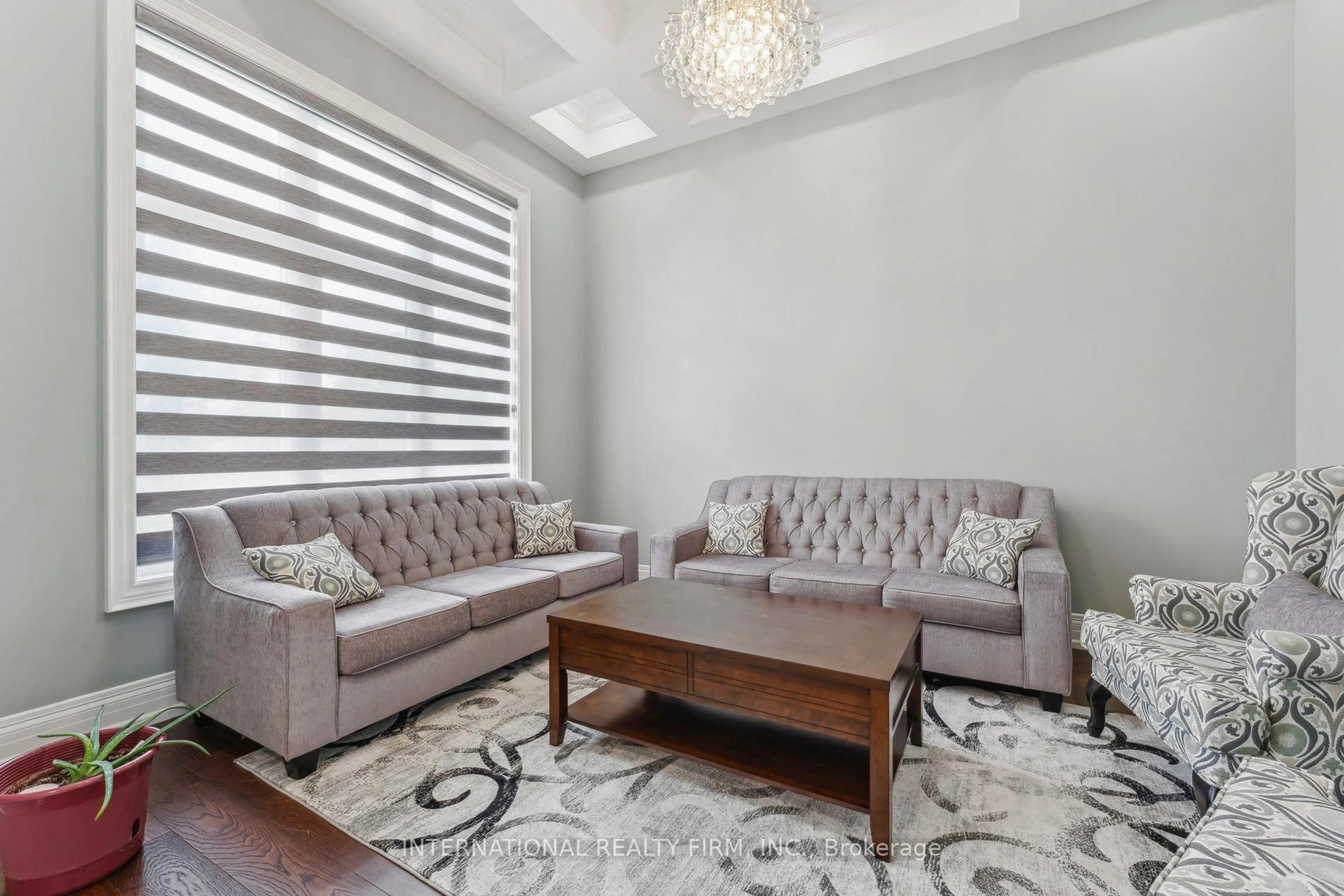 Living room with furniture, unknown for 19769 Willoughby Rd, Caledon Ontario L7K 1V9