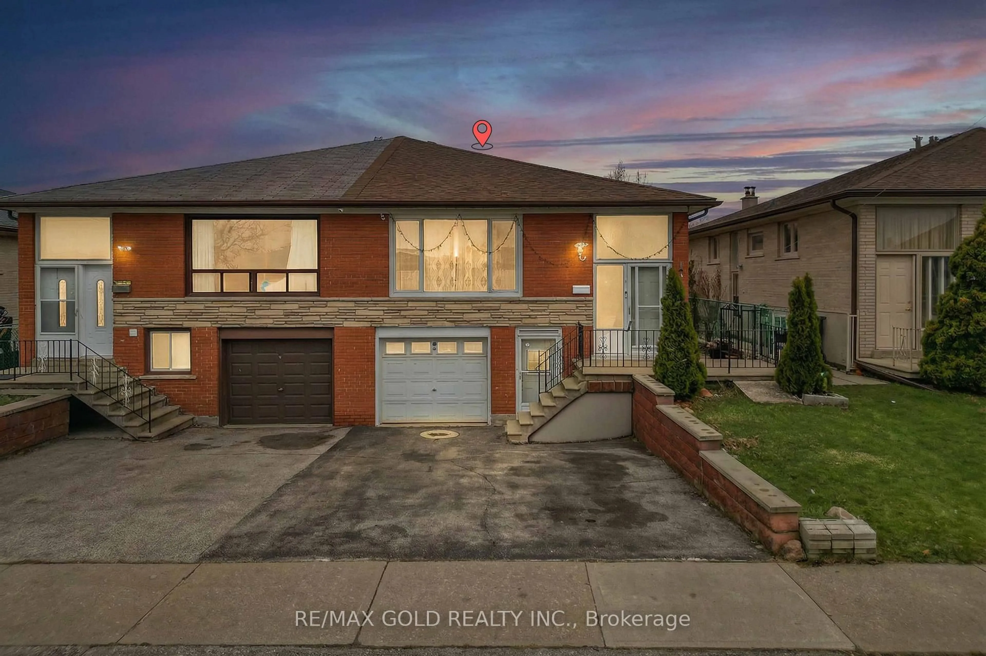 Home with brick exterior material, street for 7282 Shallford Rd, Mississauga Ontario L4T 2P7