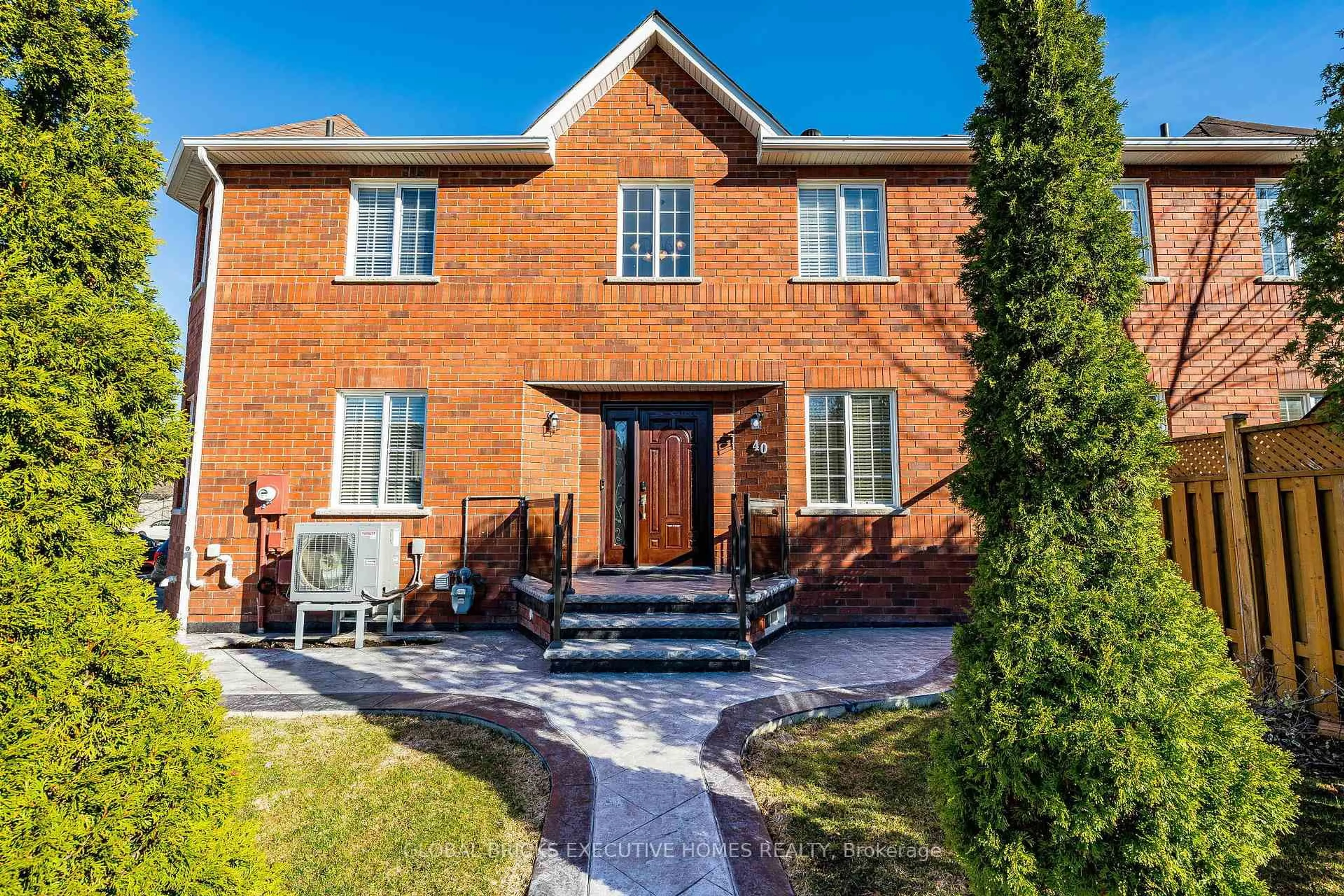 Home with brick exterior material, street for 40 Hubert corless Dr, Caledon Ontario L7E 1W7