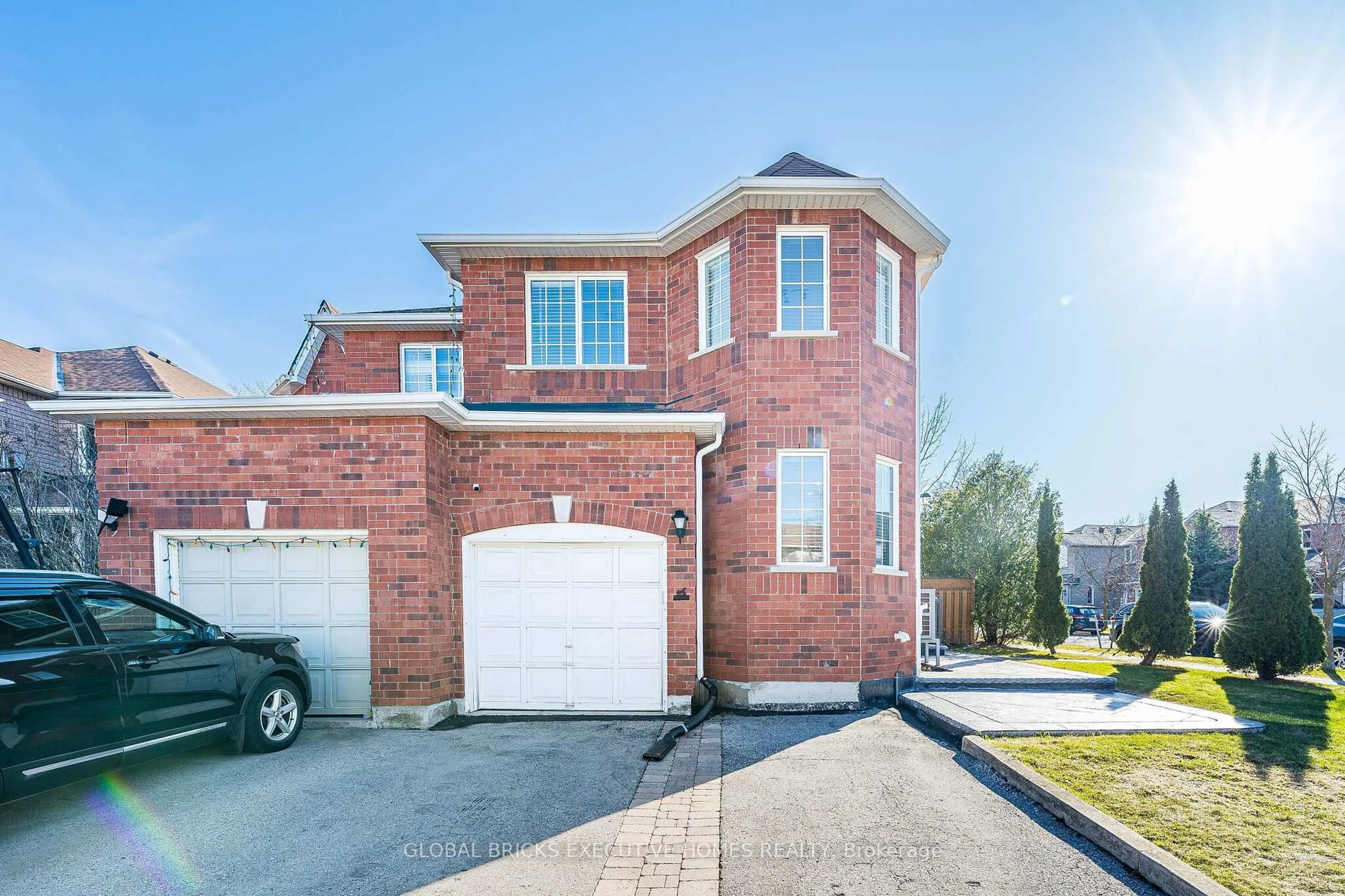 Home with brick exterior material, street for 40 Hubert corless Dr, Caledon Ontario L7E 1W7