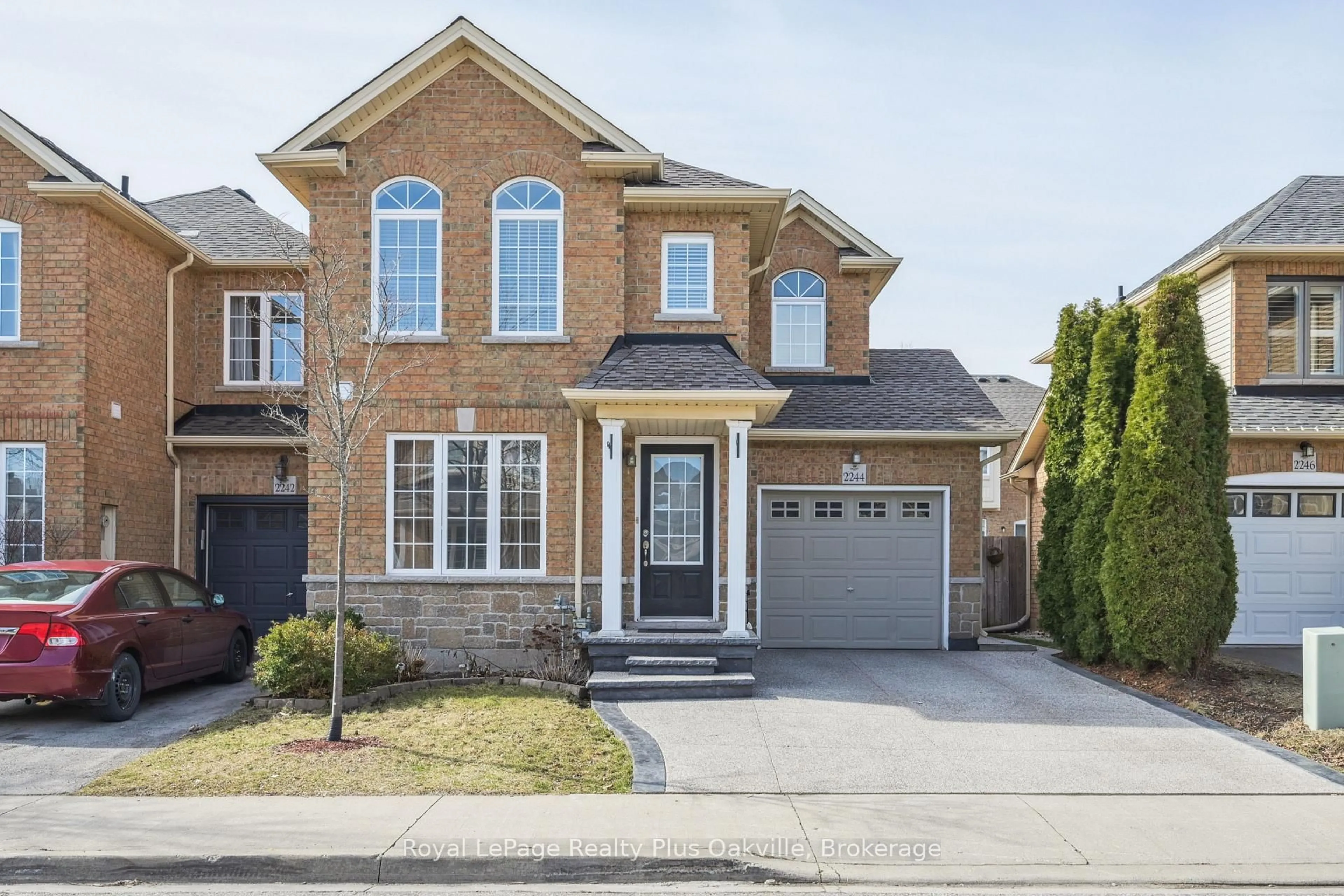 Home with brick exterior material, street for 2244 Stokes Lane, Burlington Ontario L7L 7P5