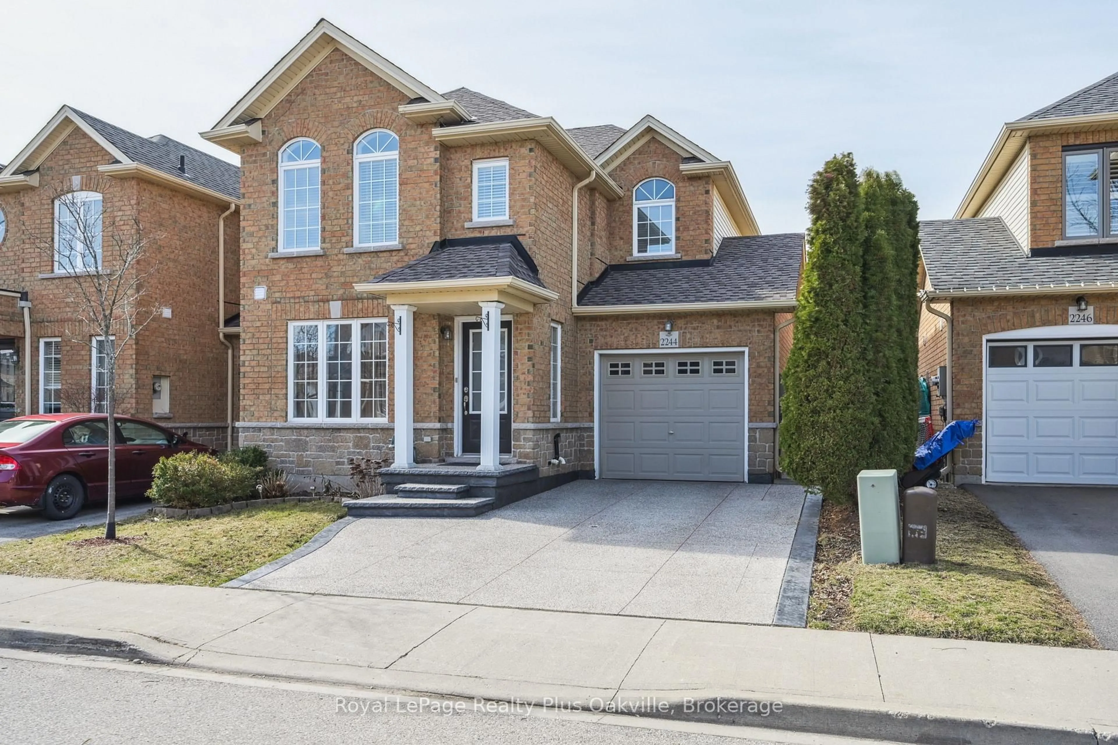 Home with brick exterior material, street for 2244 Stokes Lane, Burlington Ontario L7L 7P5