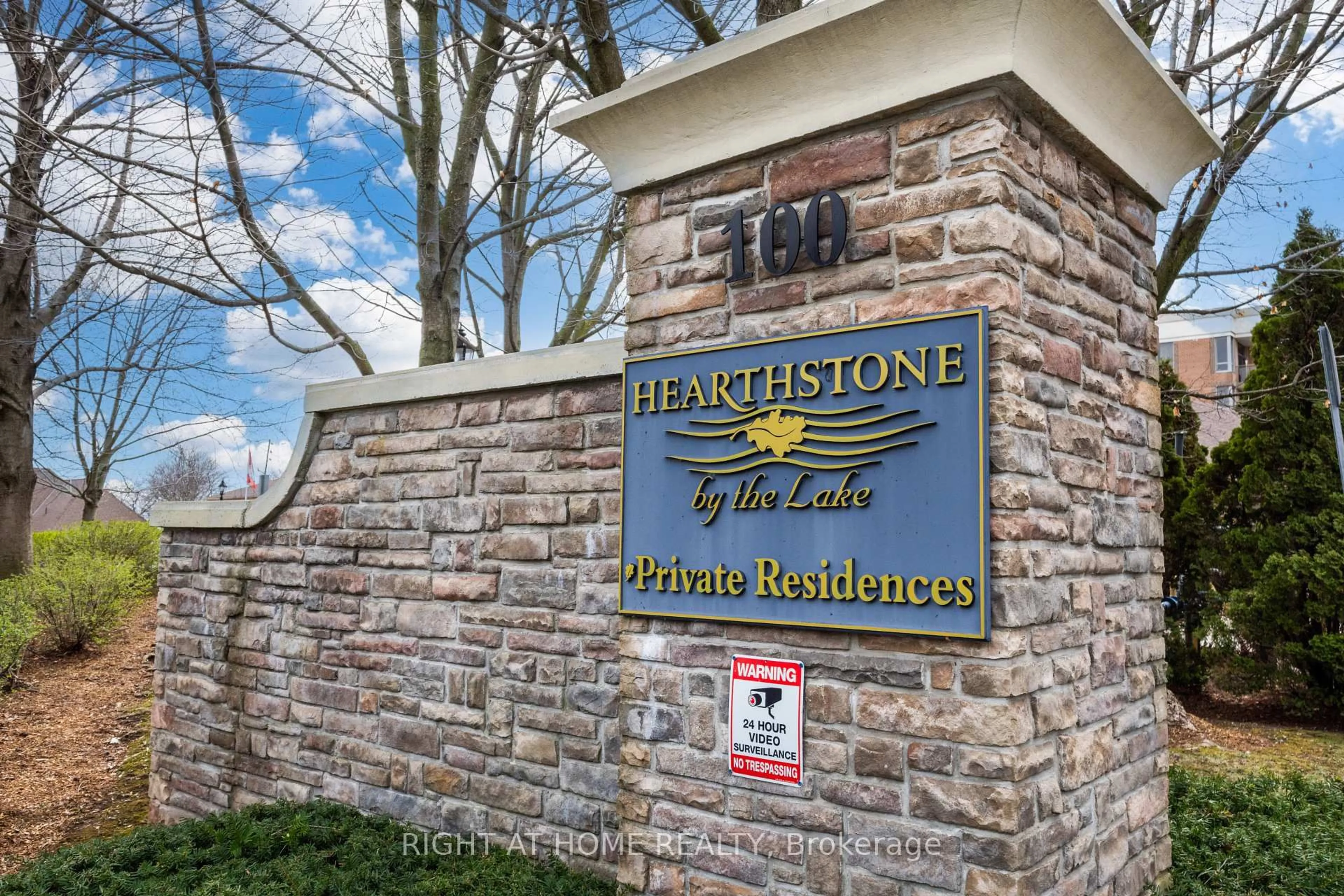 Unknown for 100 Burloak Dr #2214, Burlington Ontario L7L 6P6