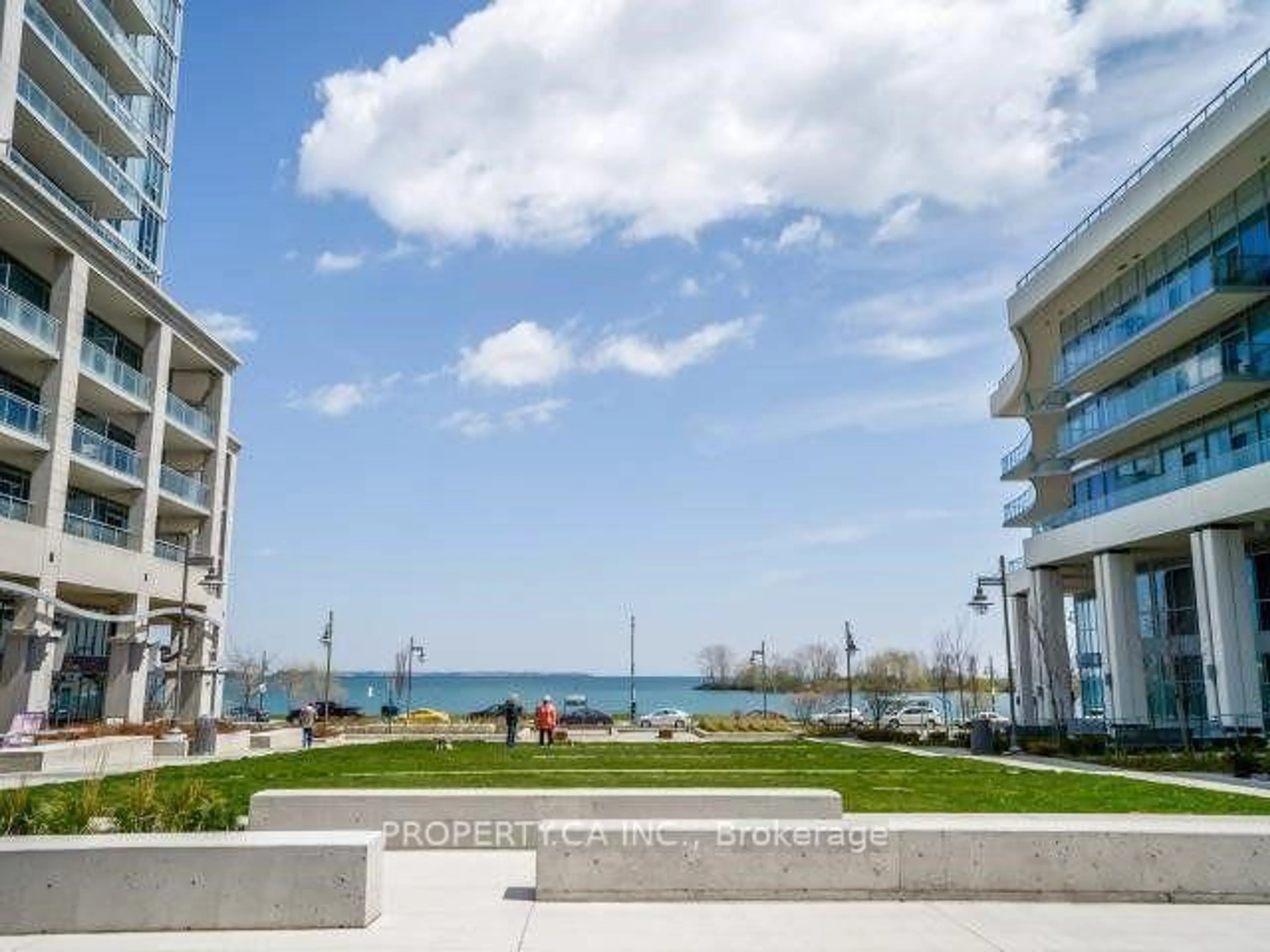 Patio, water/lake/river/ocean view for 80 Marine Parade Dr #WL08, Toronto Ontario M8V 0A3
