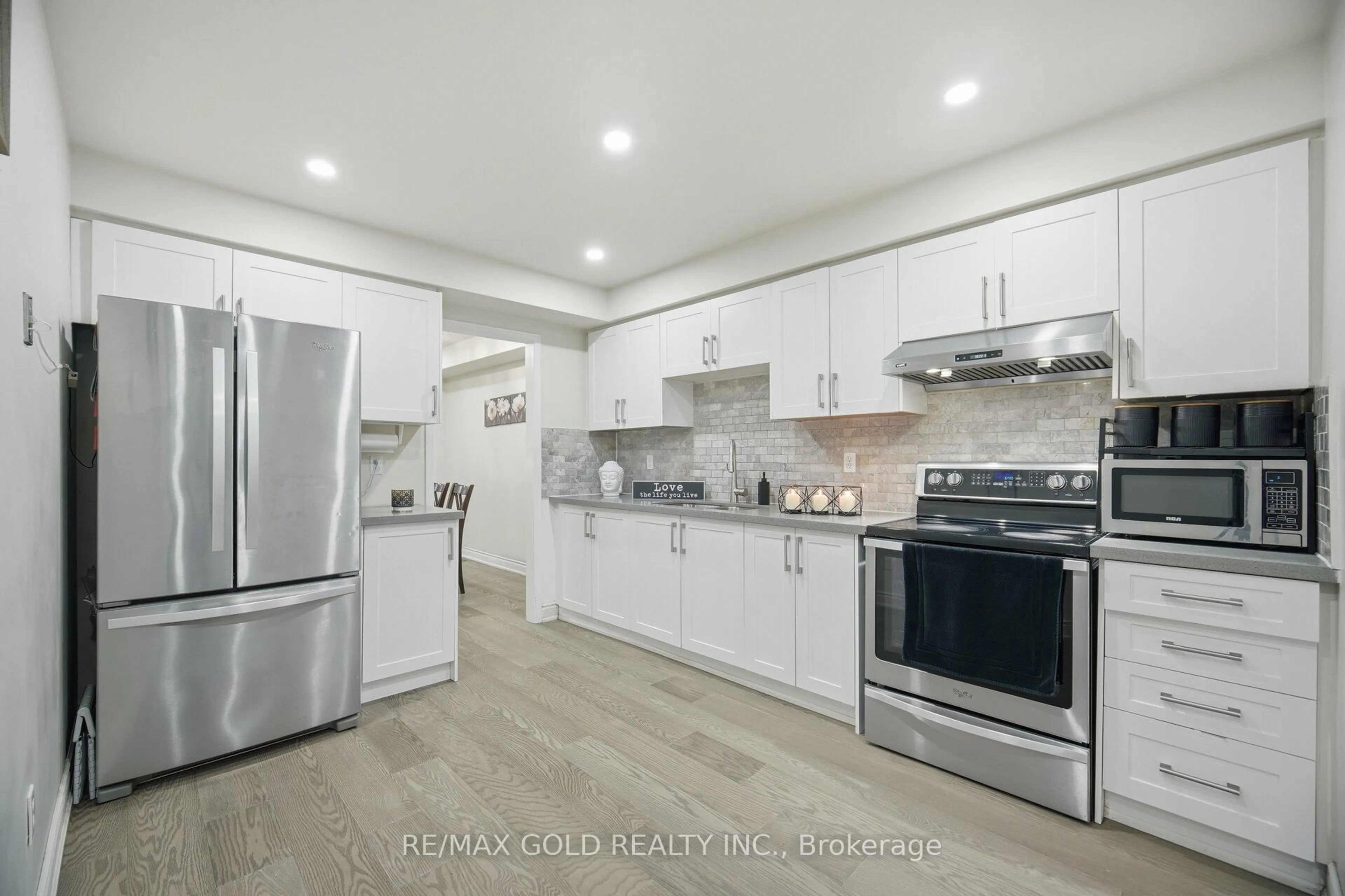 Open concept kitchen, unknown for 29 Piane Ave, Brampton Ontario L6Y 4X8
