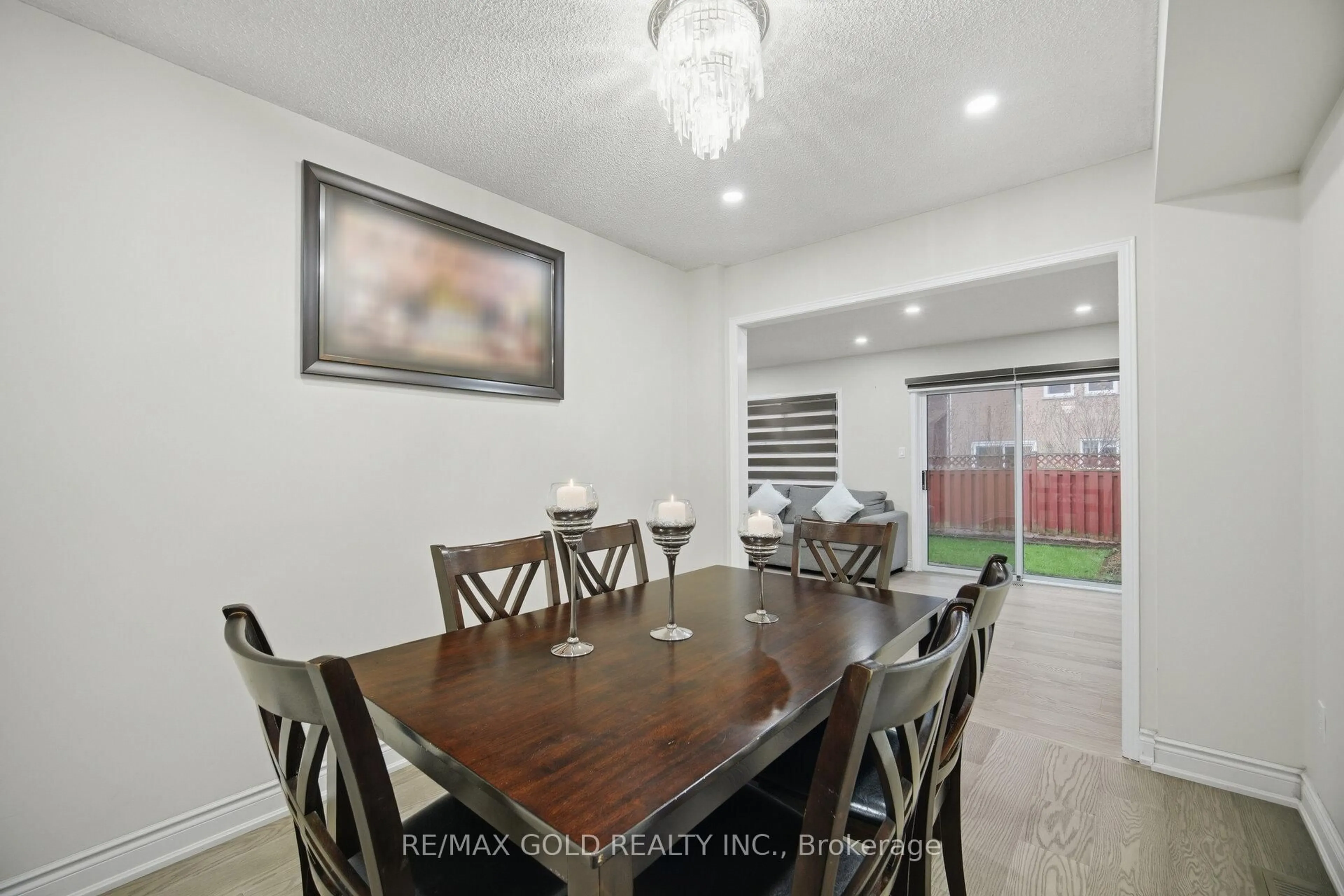 Dining room, ceramic/tile floor for 29 Piane Ave, Brampton Ontario L6Y 4X8